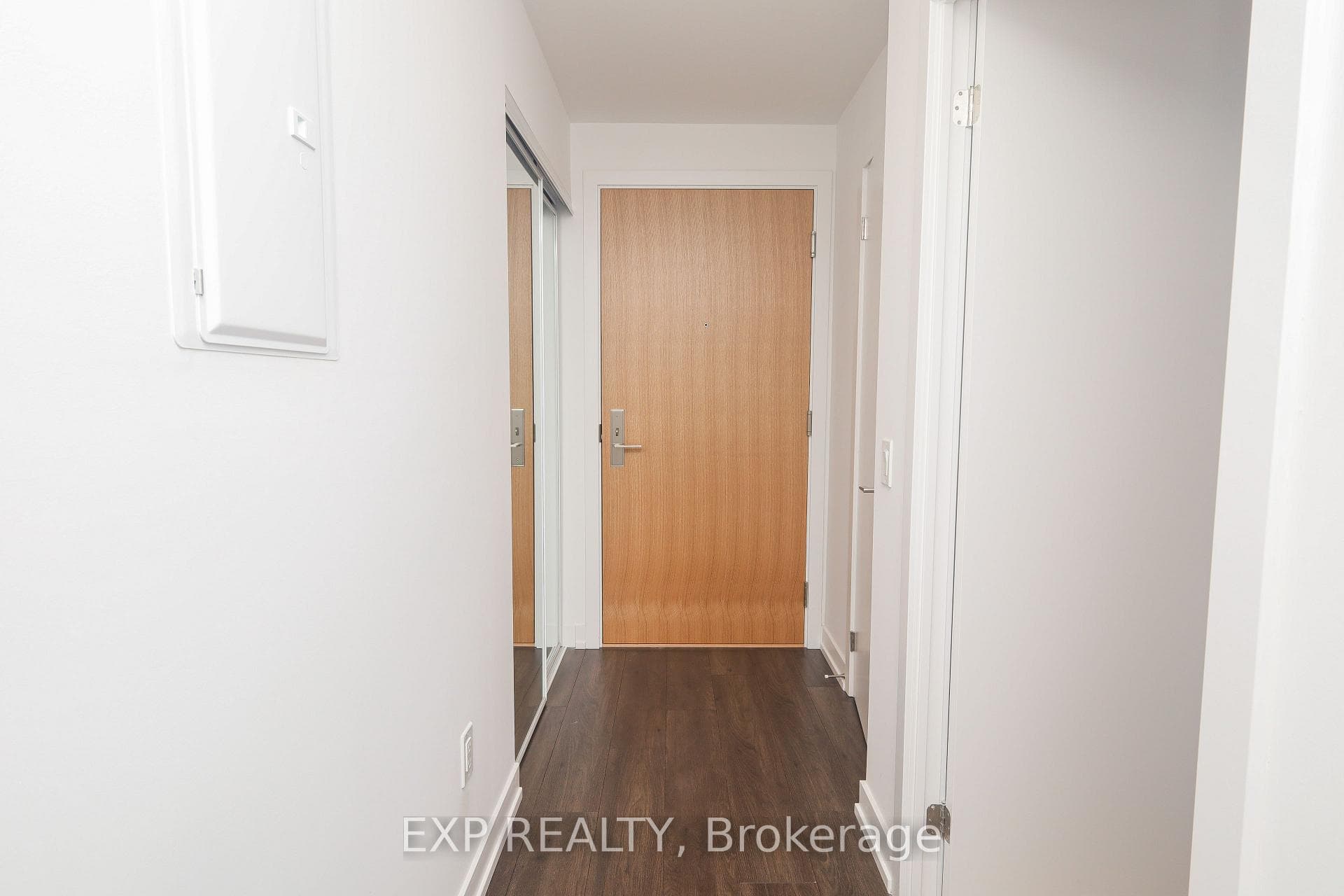 150 Logan Avenue Unit 414 photo 10