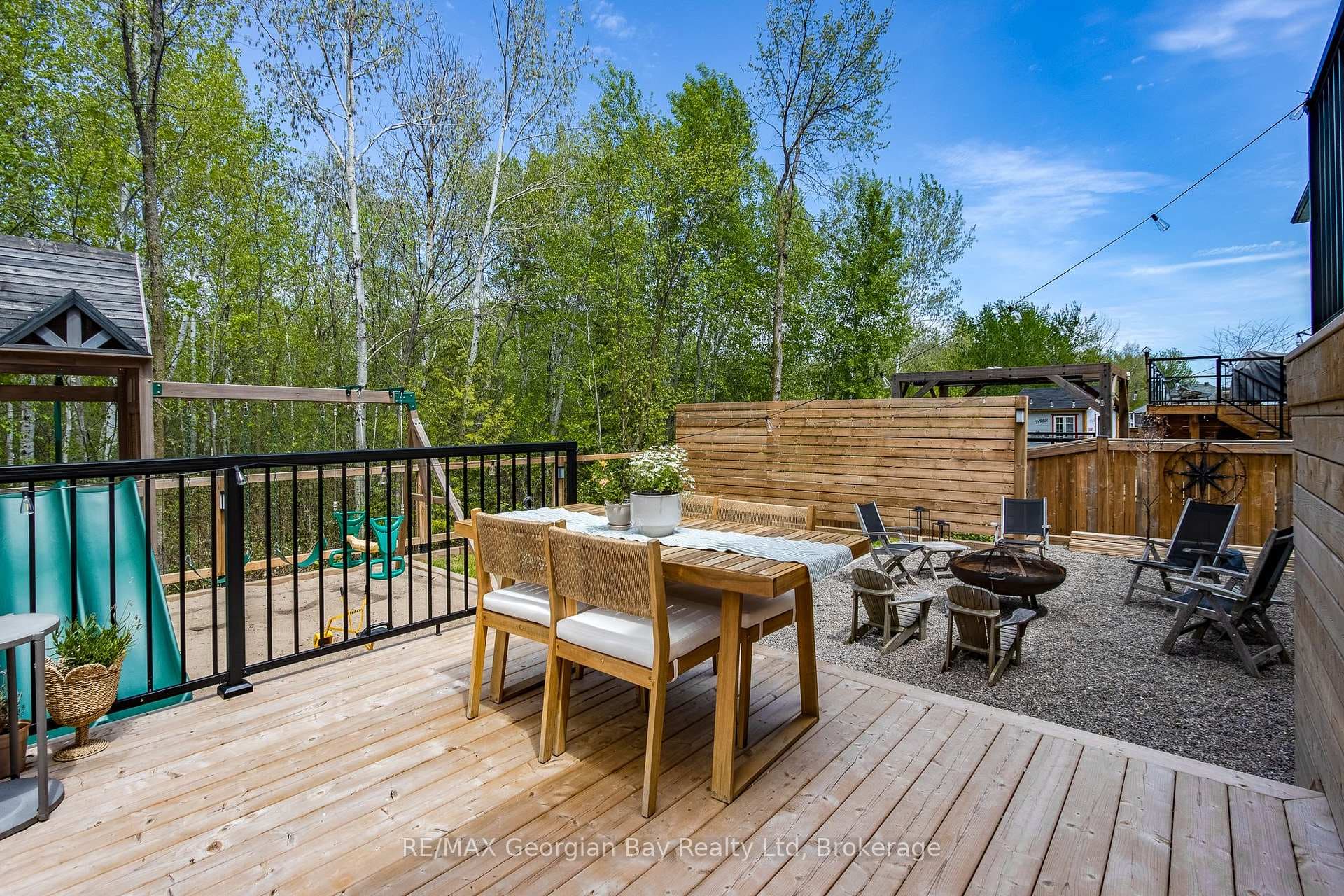 215 Roy Drive photo 34