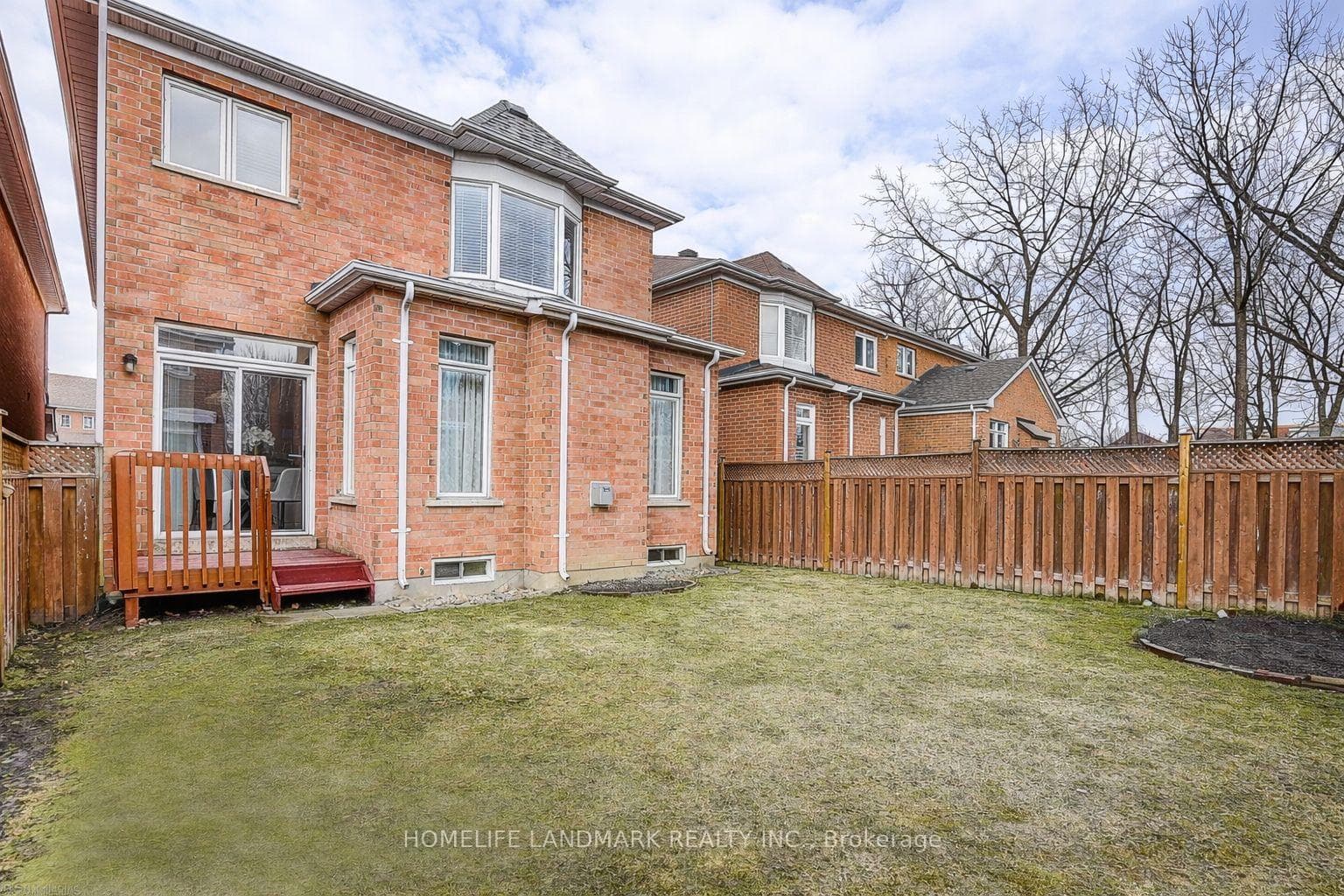 90 Snowdon Circle photo 46