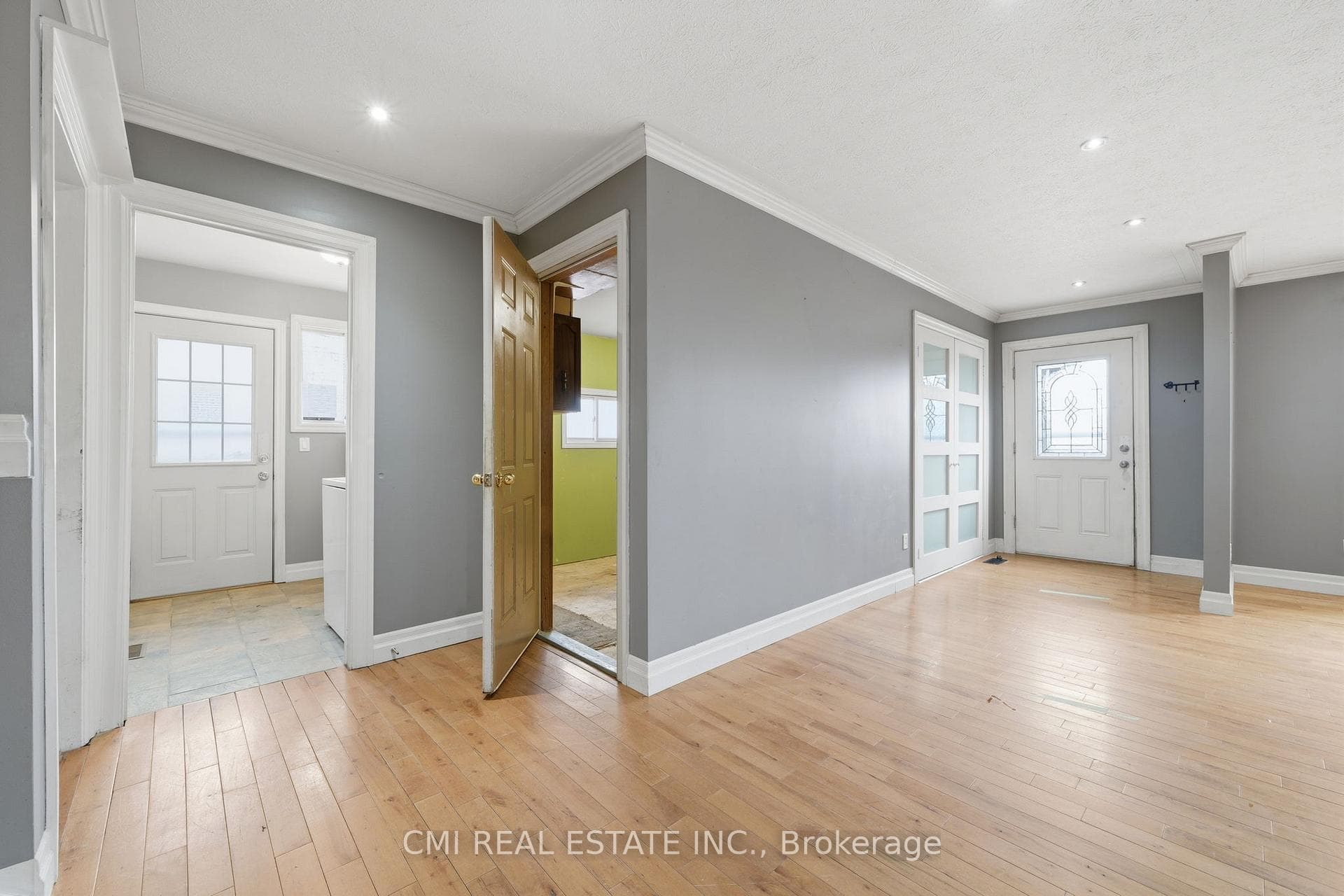 5 Pineway Avenue photo 7