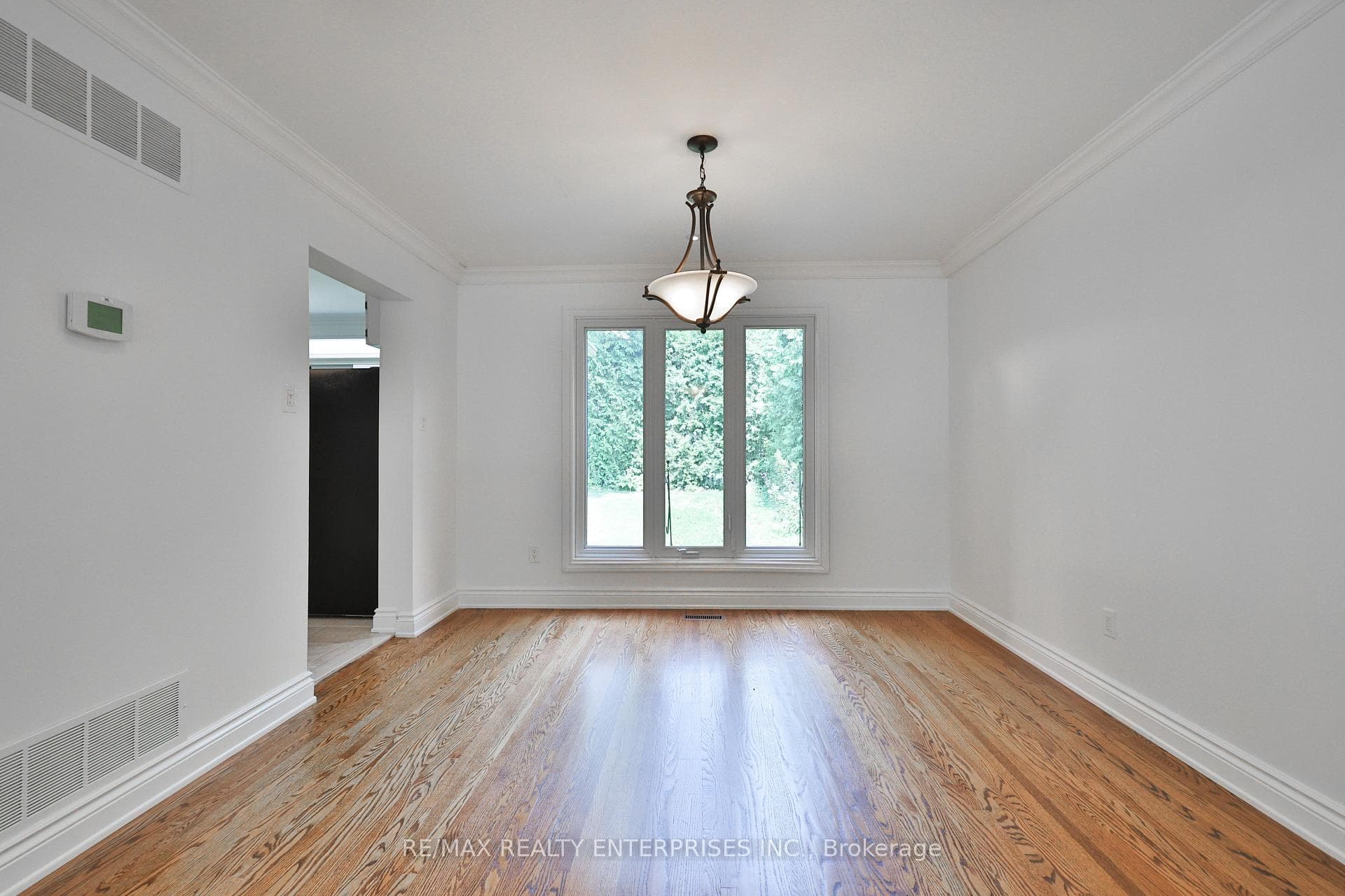 2501 Benedet Drive photo 22