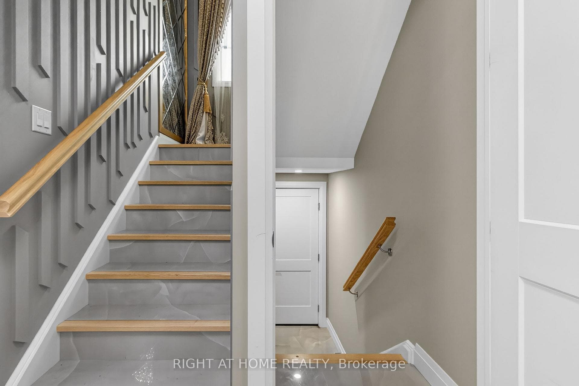 153 McLeod Street photo 16