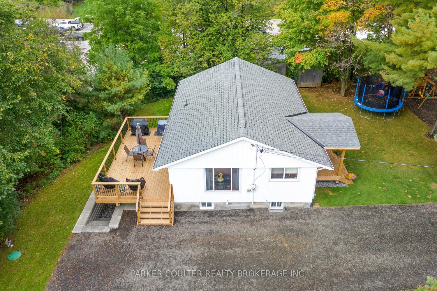 10A Edward Street photo 27