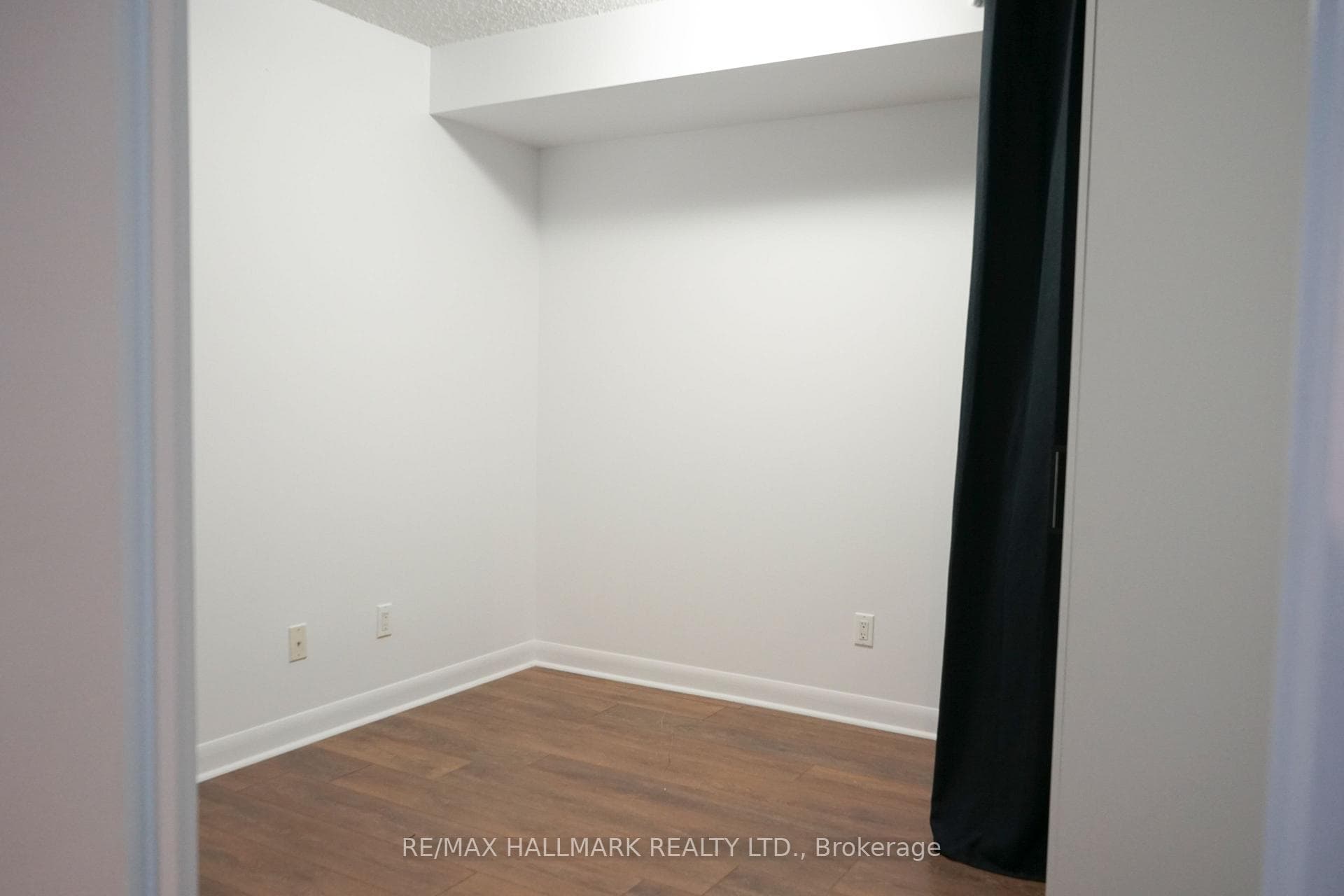 525 Wilson Avenue Unit 616 photo 24