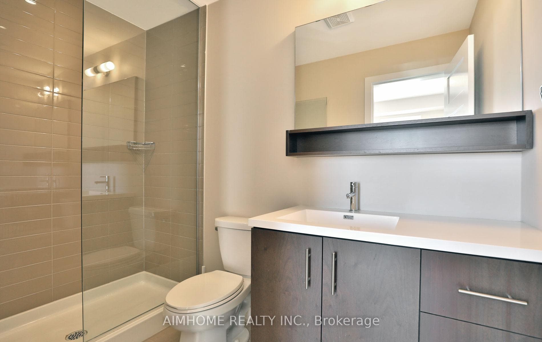 3026 Postridge Drive Unit 18 photo 33