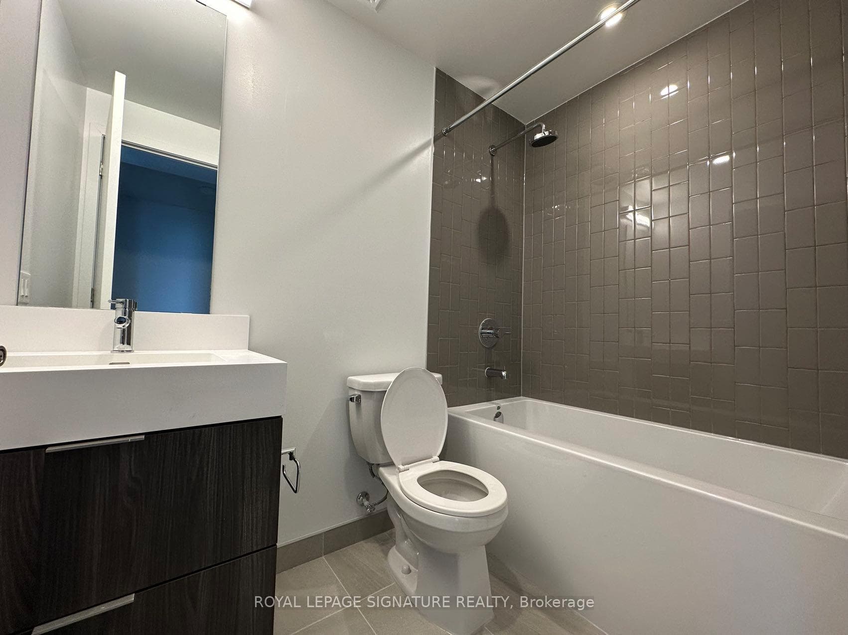 130 River Street Unit 2602 photo 9