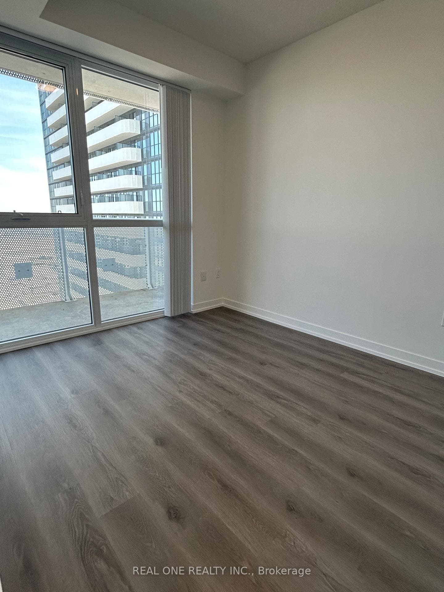 225 Commerce Street Unit 3105 photo 15
