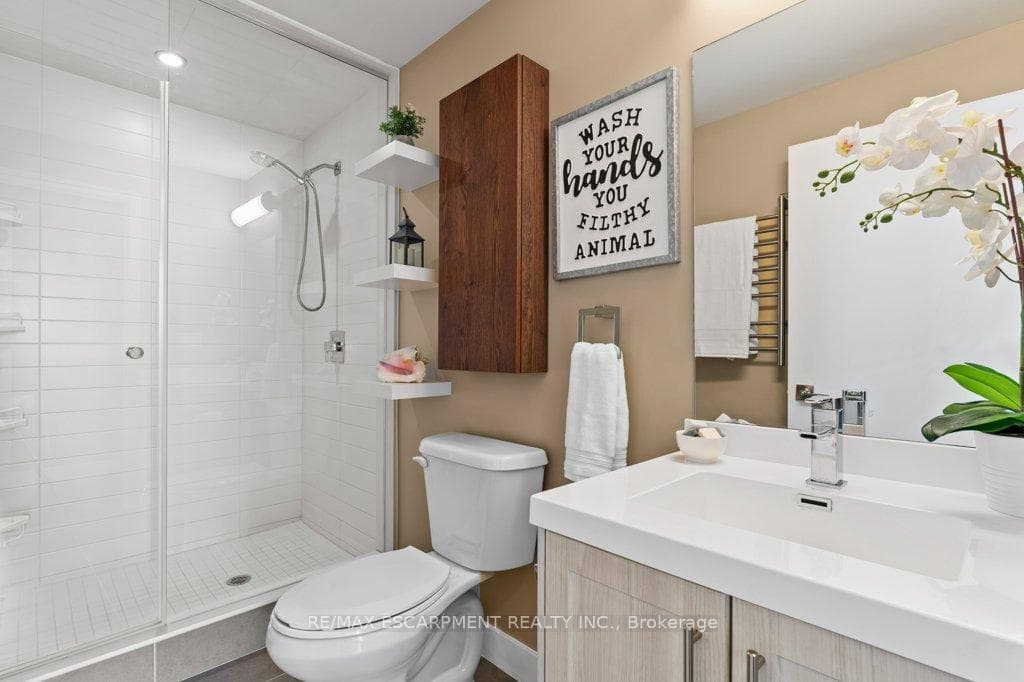 2087 Fairview Street Unit 1304 photo 15