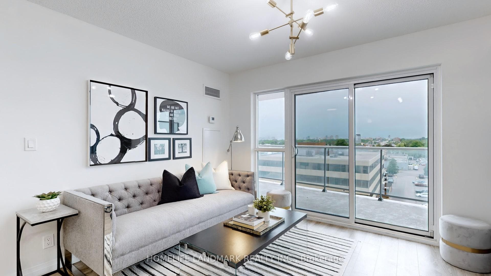 2150 LAWRENCE Avenue Unit 808 photo 8