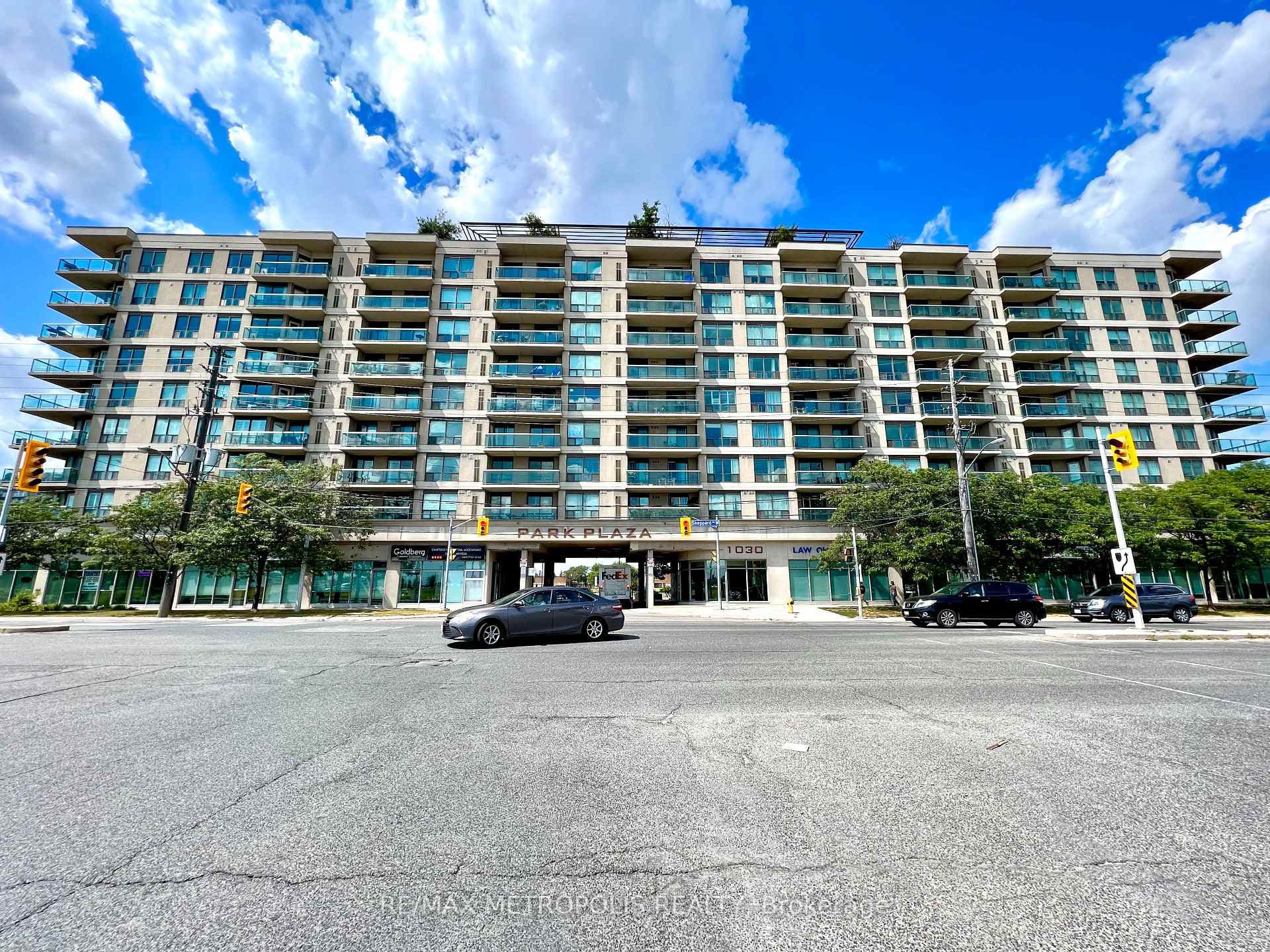 1030 Sheppard Avenue Unit 401 photo 1