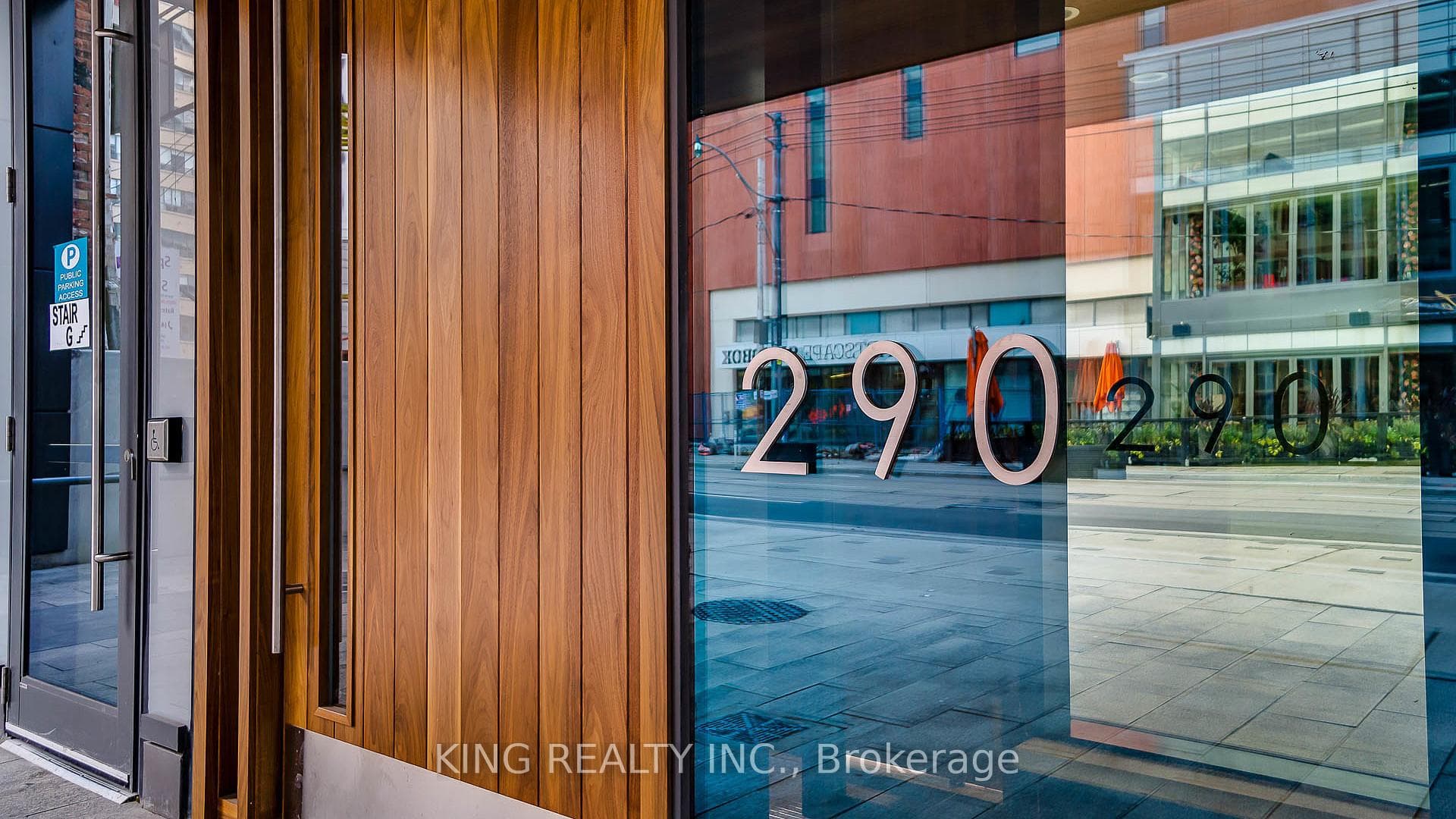 290 Adelaide Street Unit 3806 photo 3