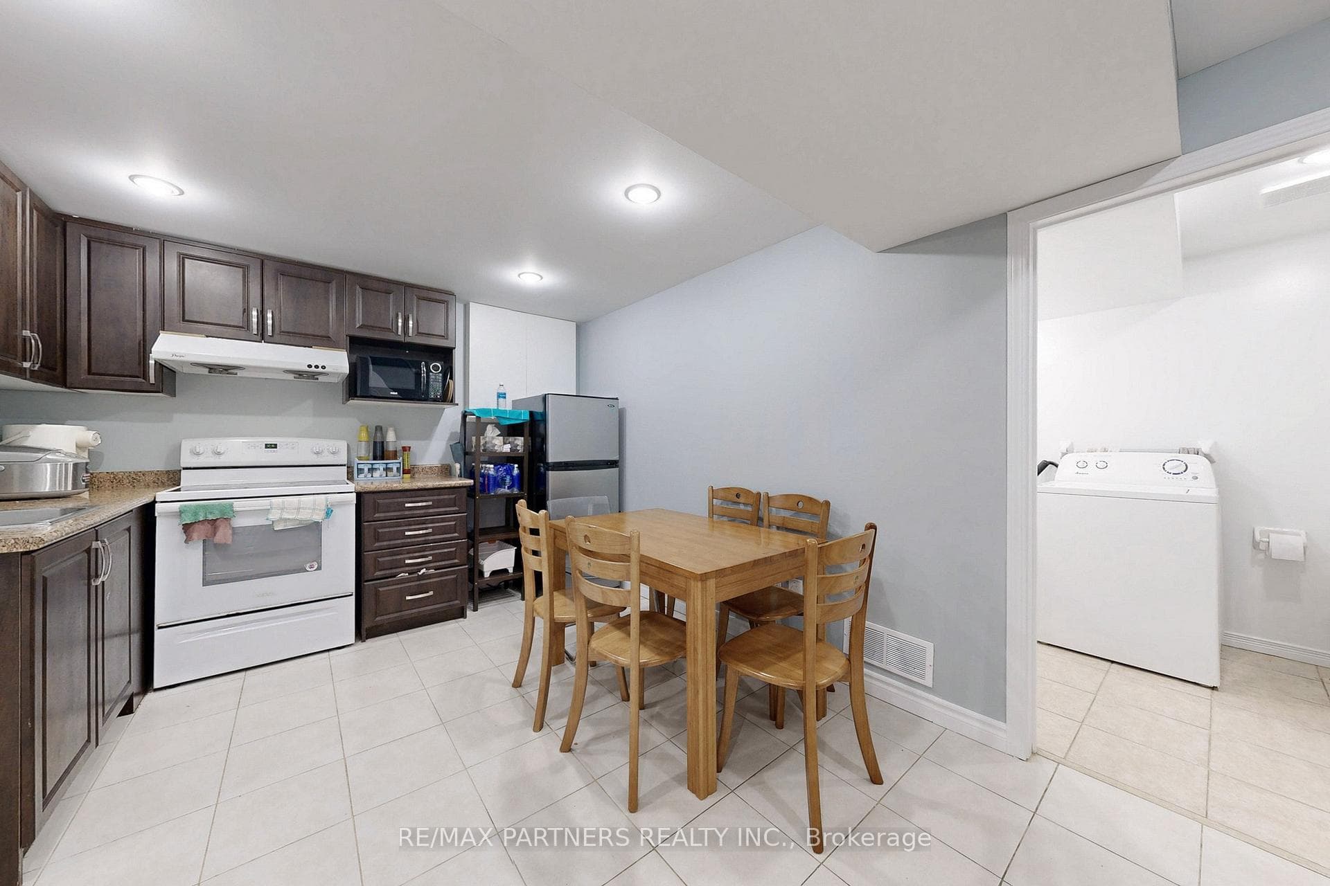 128 Bellrock Drive photo 36