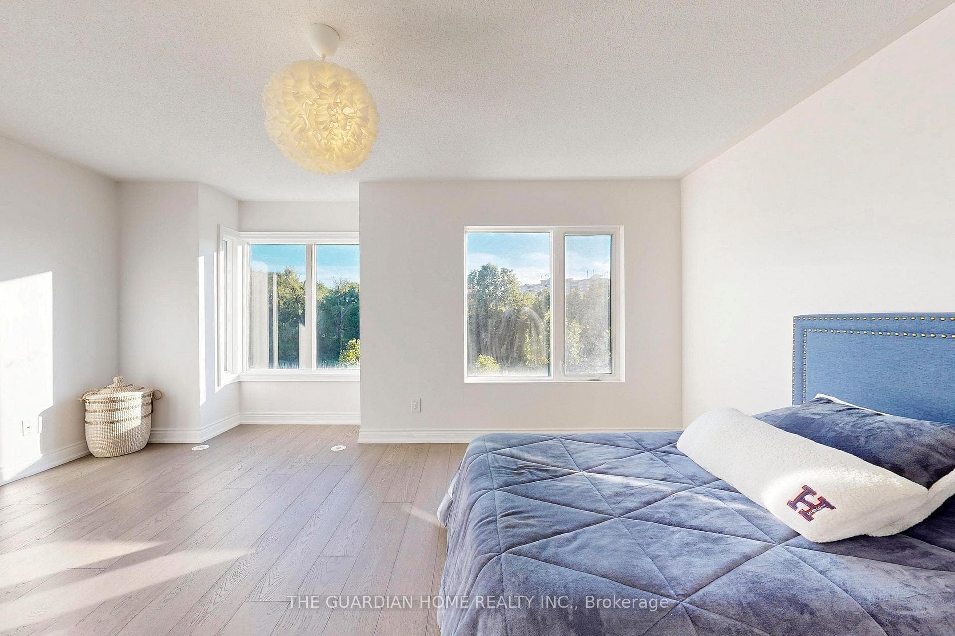 3057 Finch Avenue Unit 35 photo 34