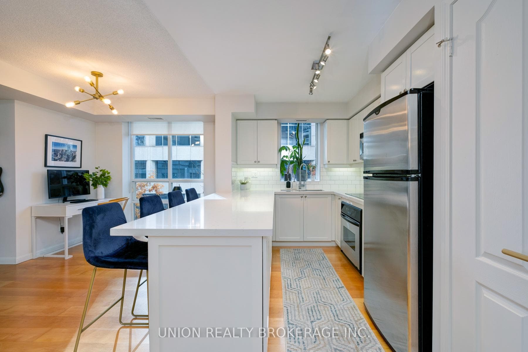 18 Stafford Street Unit 313 photo 8