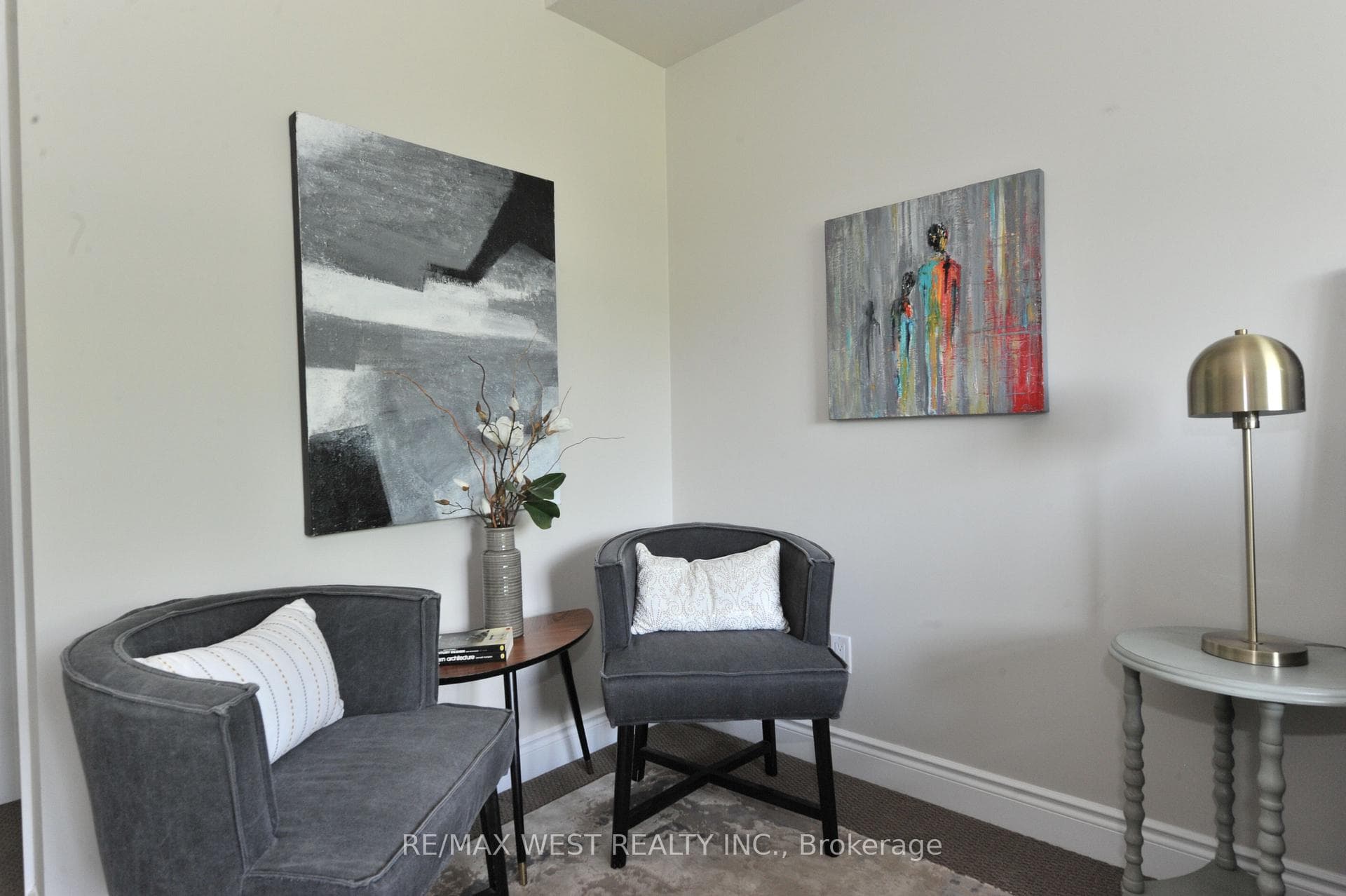 3170 Erin Mills Parkway Unit 109 photo 17