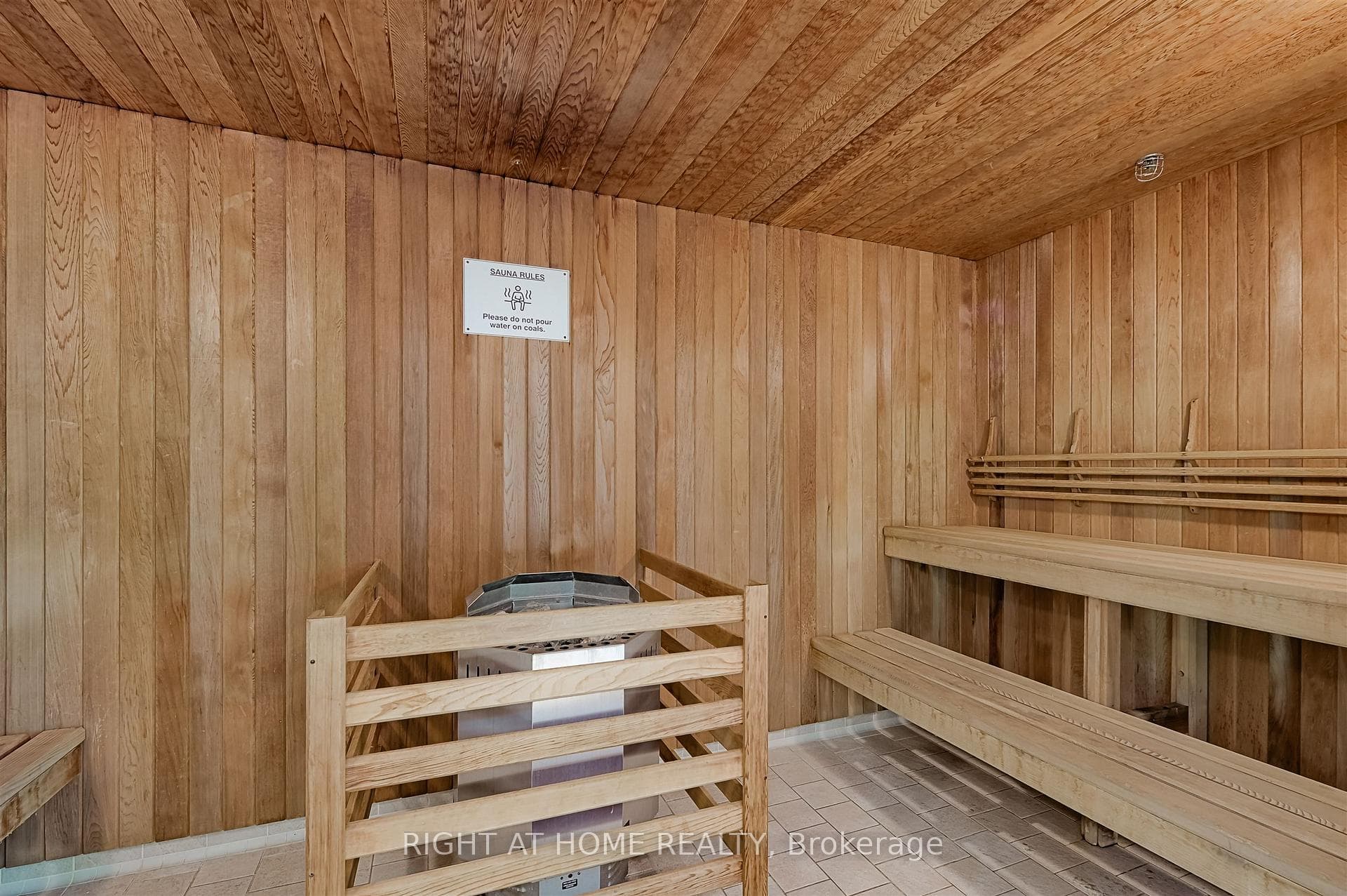 160 Vanderhoof Avenue Unit 1018 photo 23
