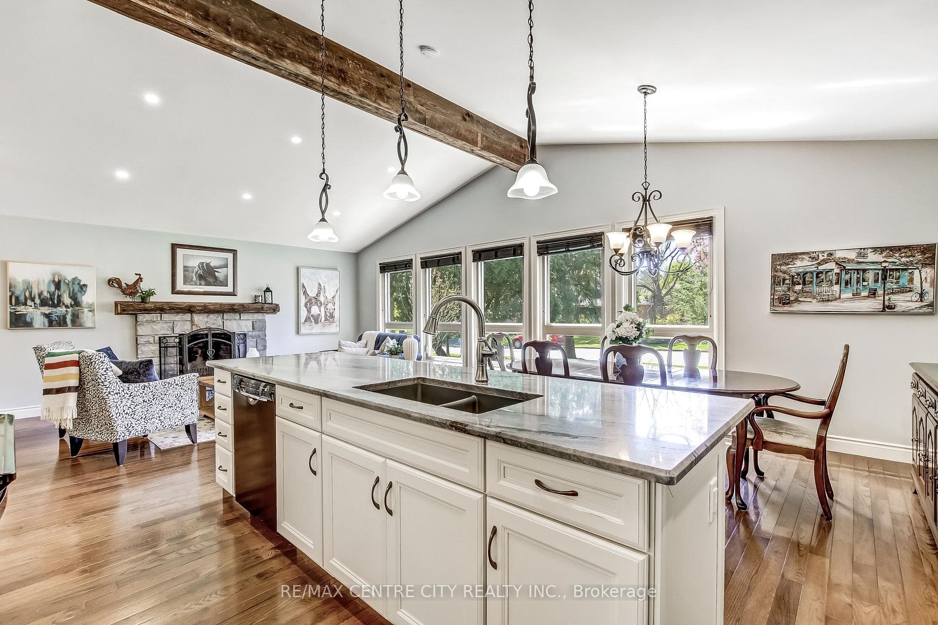 9 Heathcote Avenue photo 10