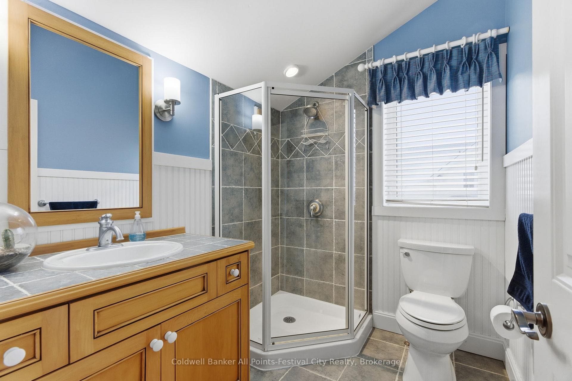 35 Jane Street photo 33