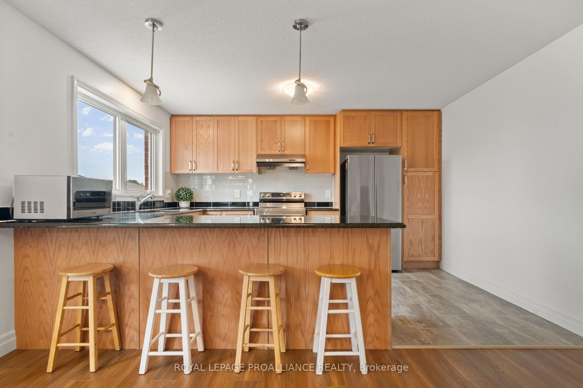 54 Lanark Drive photo 14