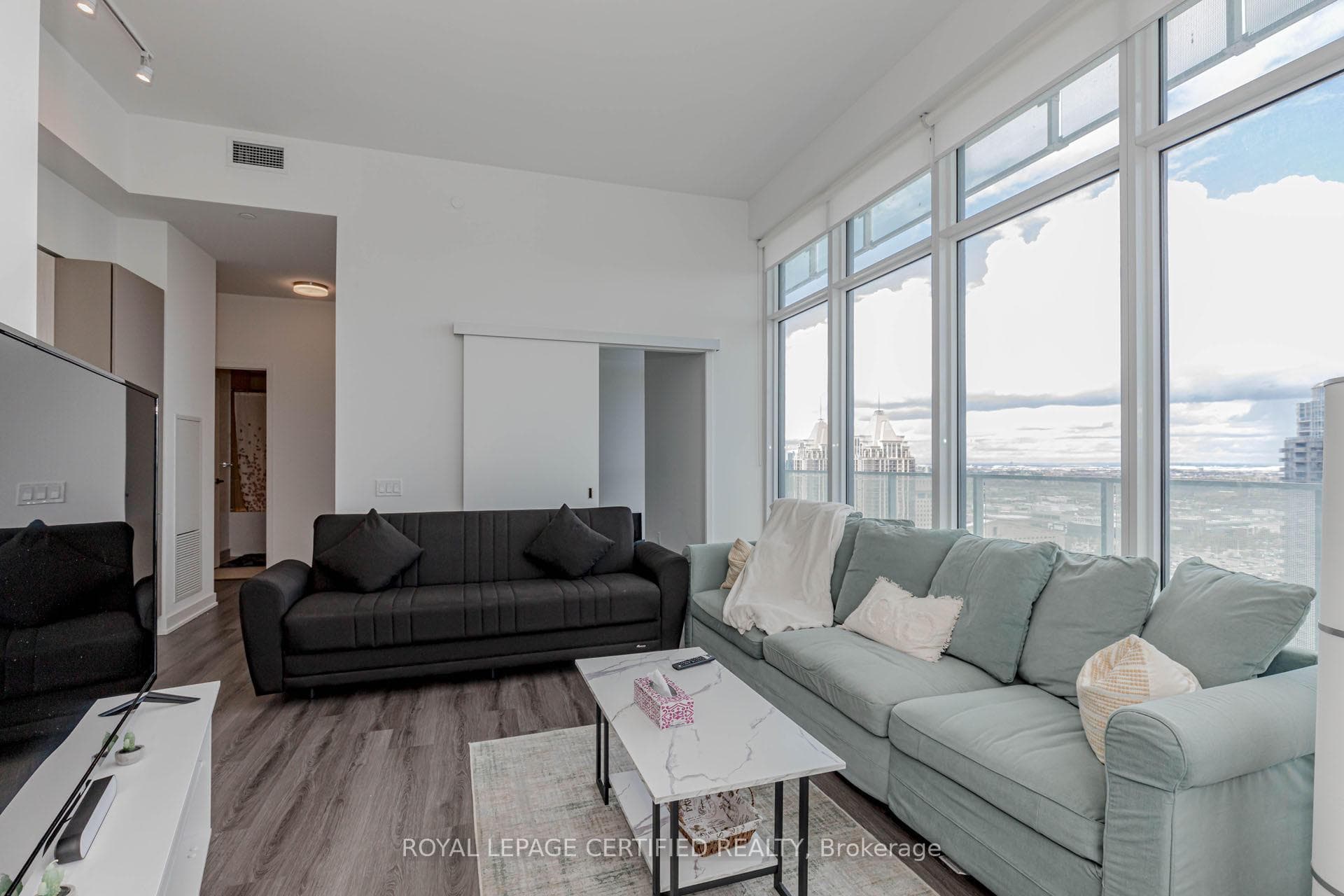 3883 Quartz Road Unit 2503 photo 4