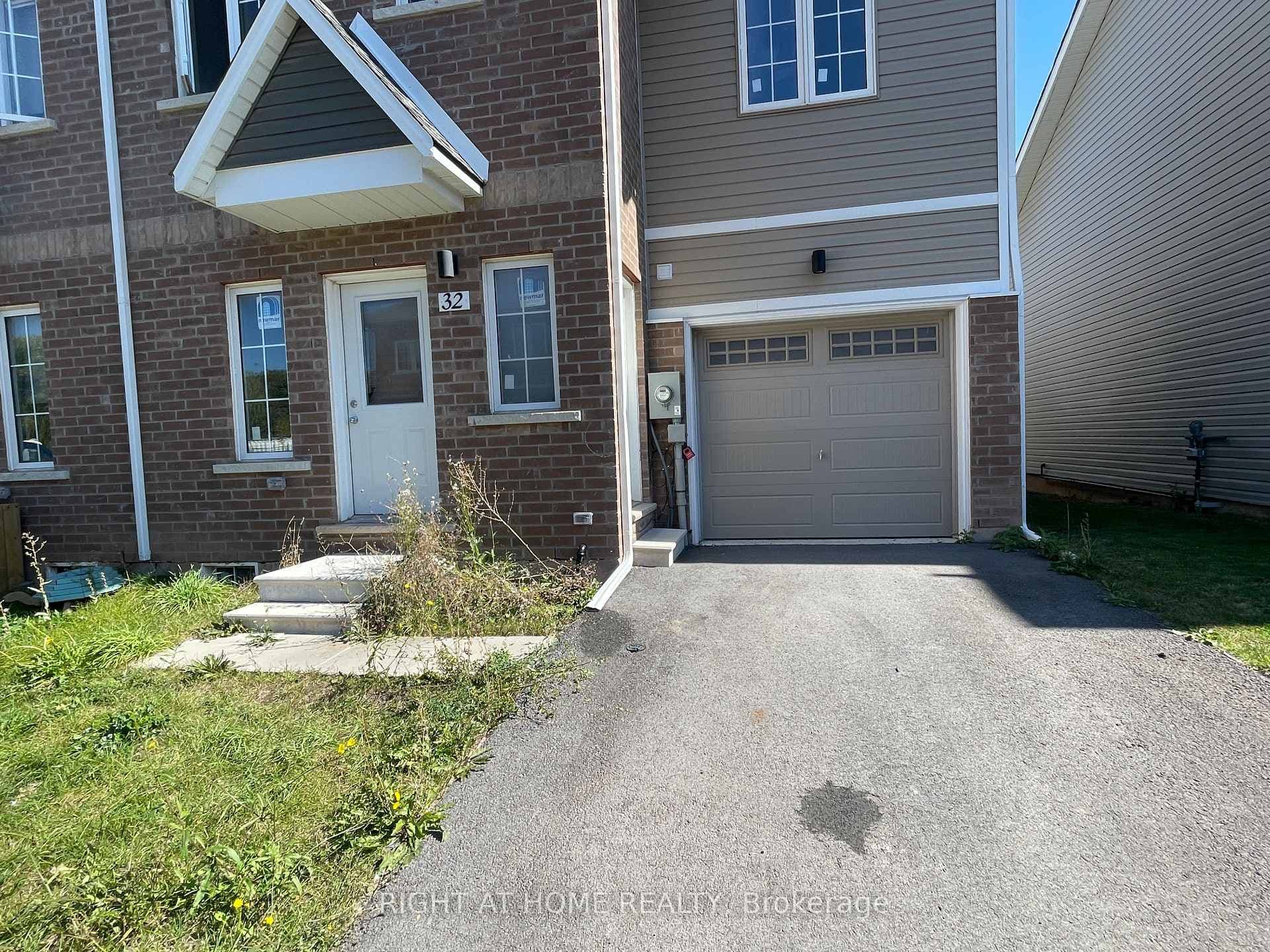 32 Waterleaf Trail photo 23