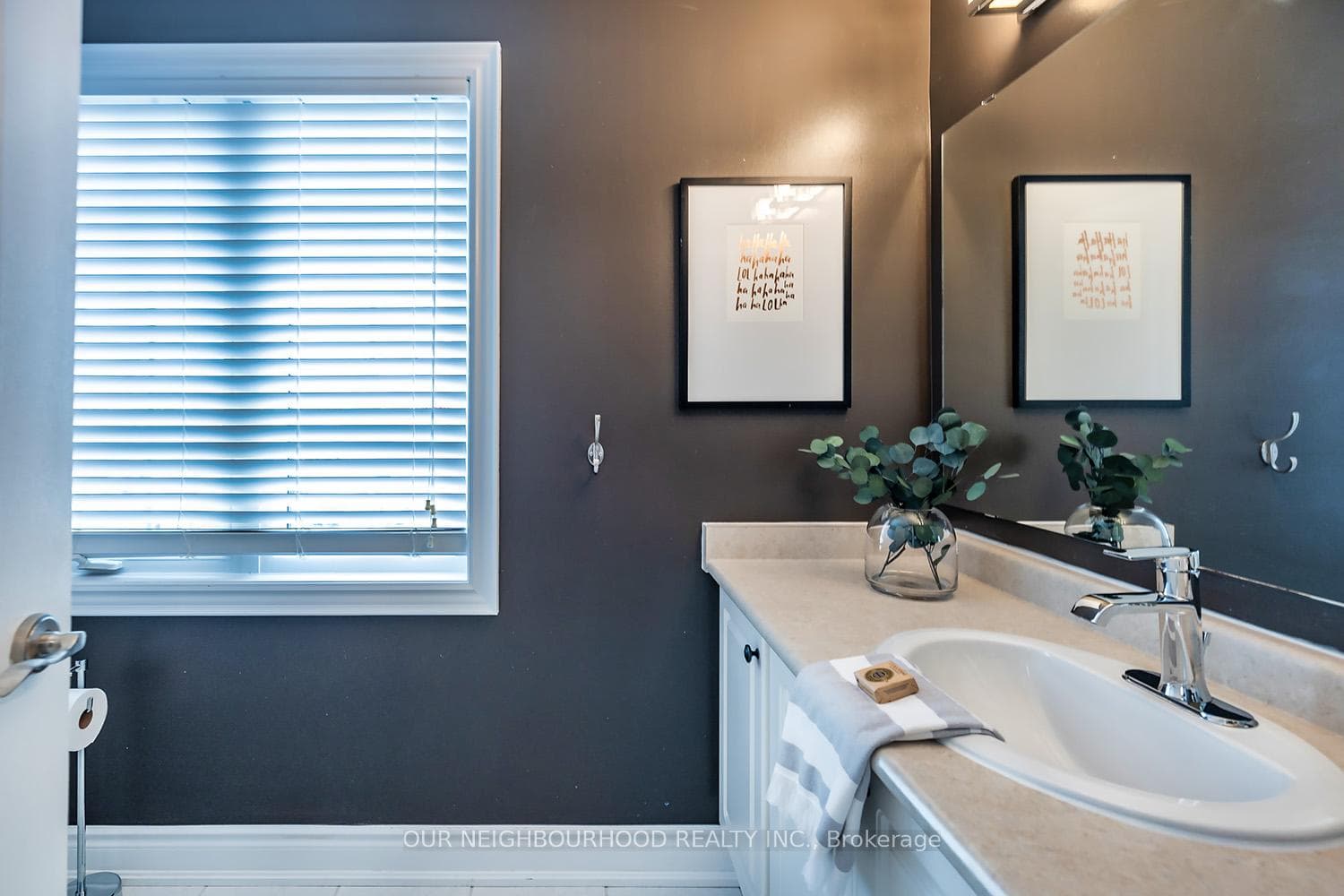 55 Skinner Court photo 27