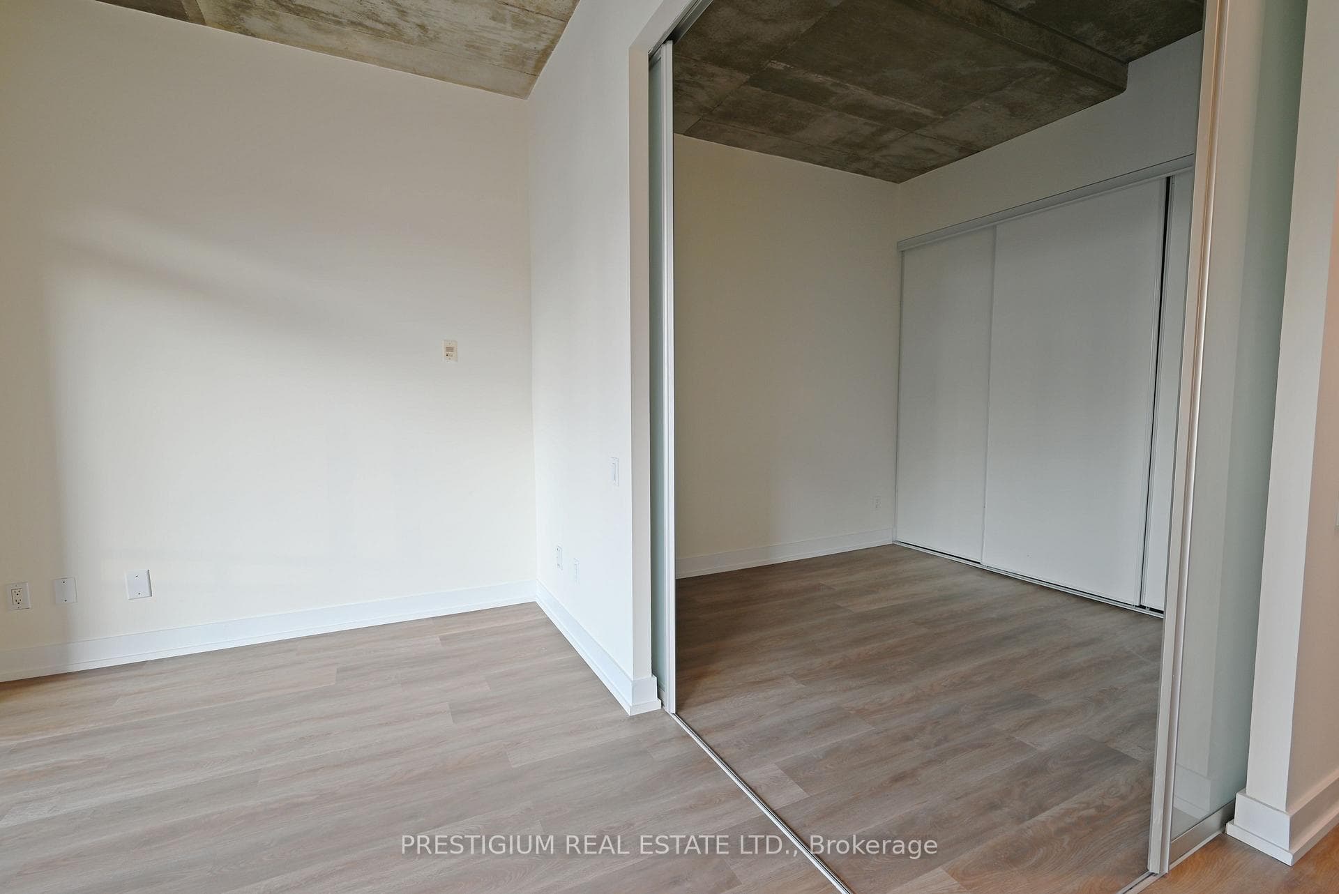 66 Portland Street Unit 611 photo 5