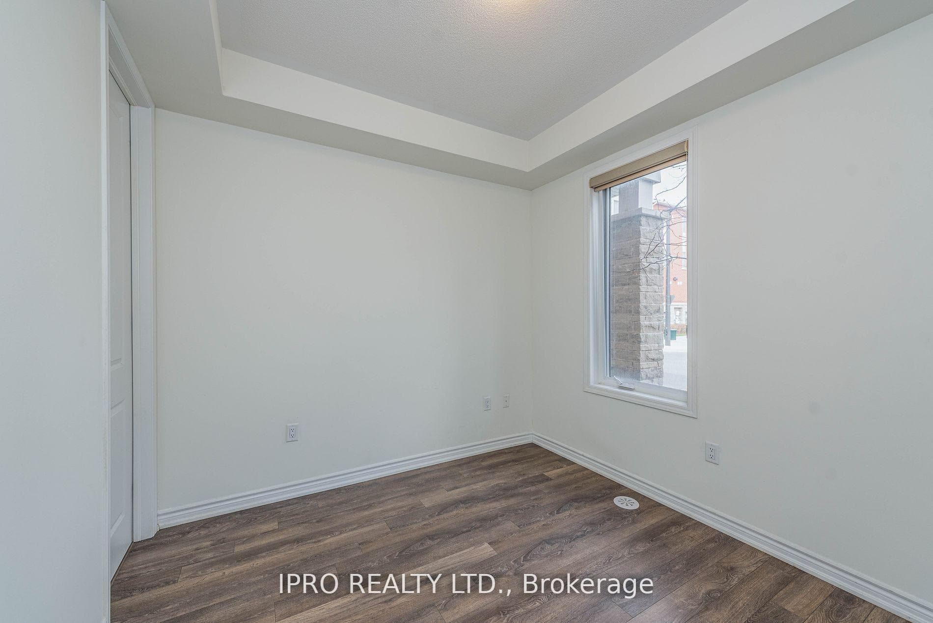 278 Lagerfeld Drive photo 10