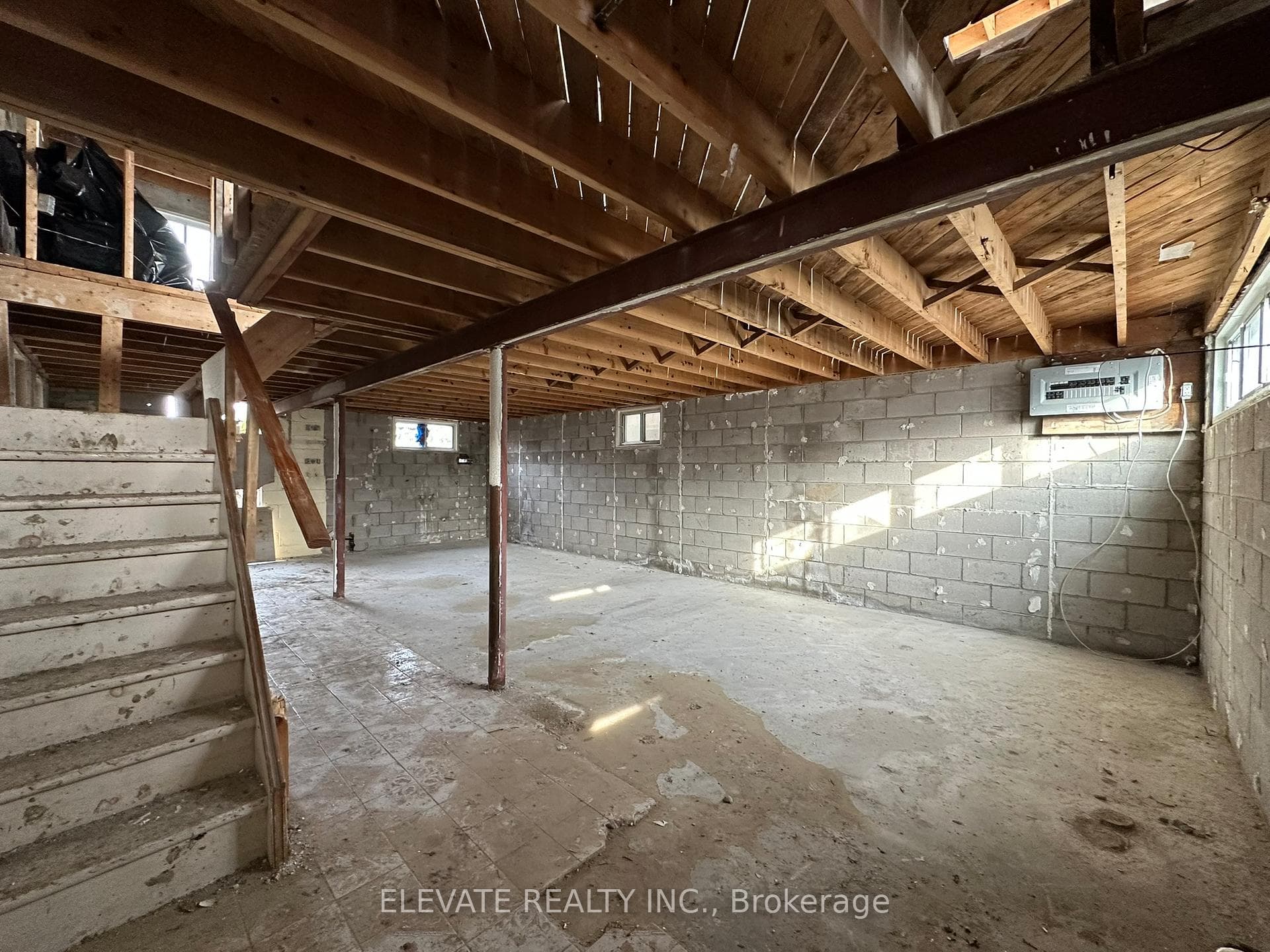 282 Westlake Avenue photo 13