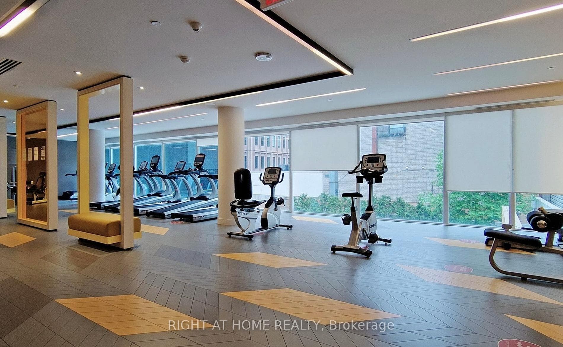 30 Roehampton Avenue Unit 3208 photo 30