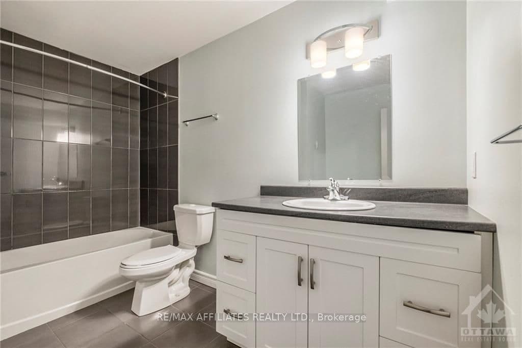 8 PEARL Street Unit 109 photo 16