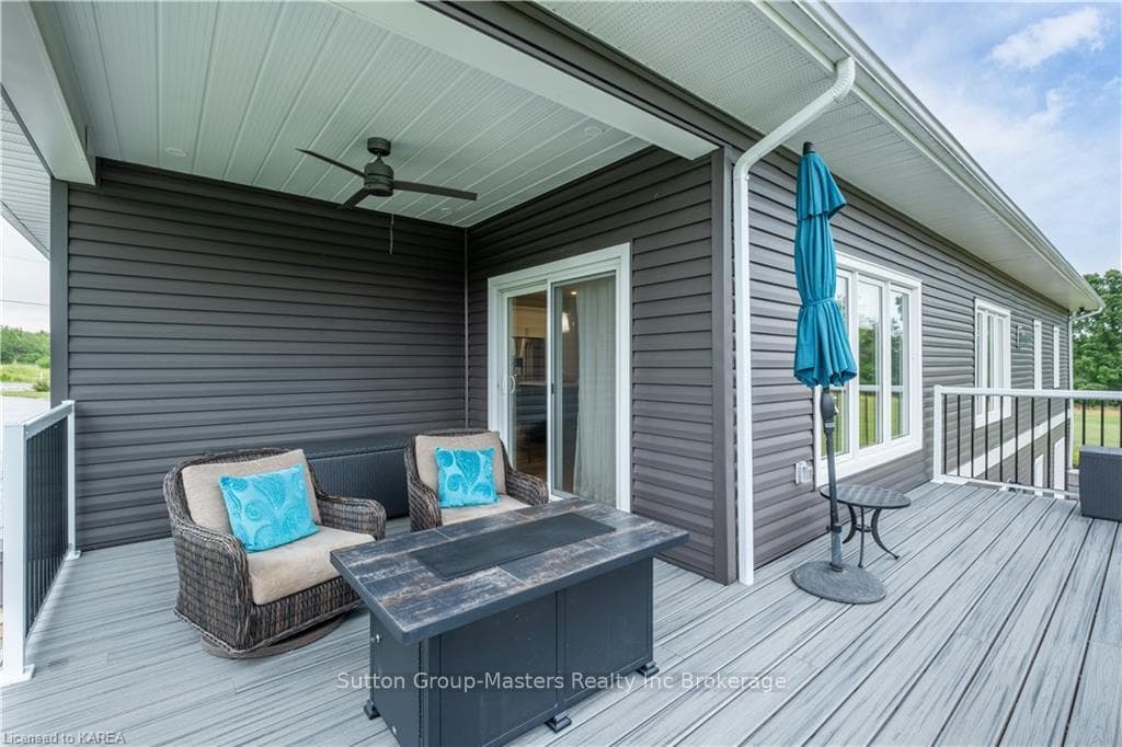 114 ERNEST Way photo 40