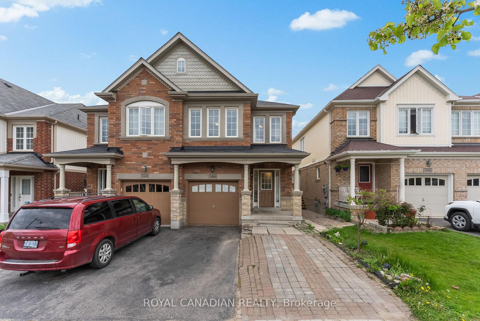1406 Rennie Street photo 1