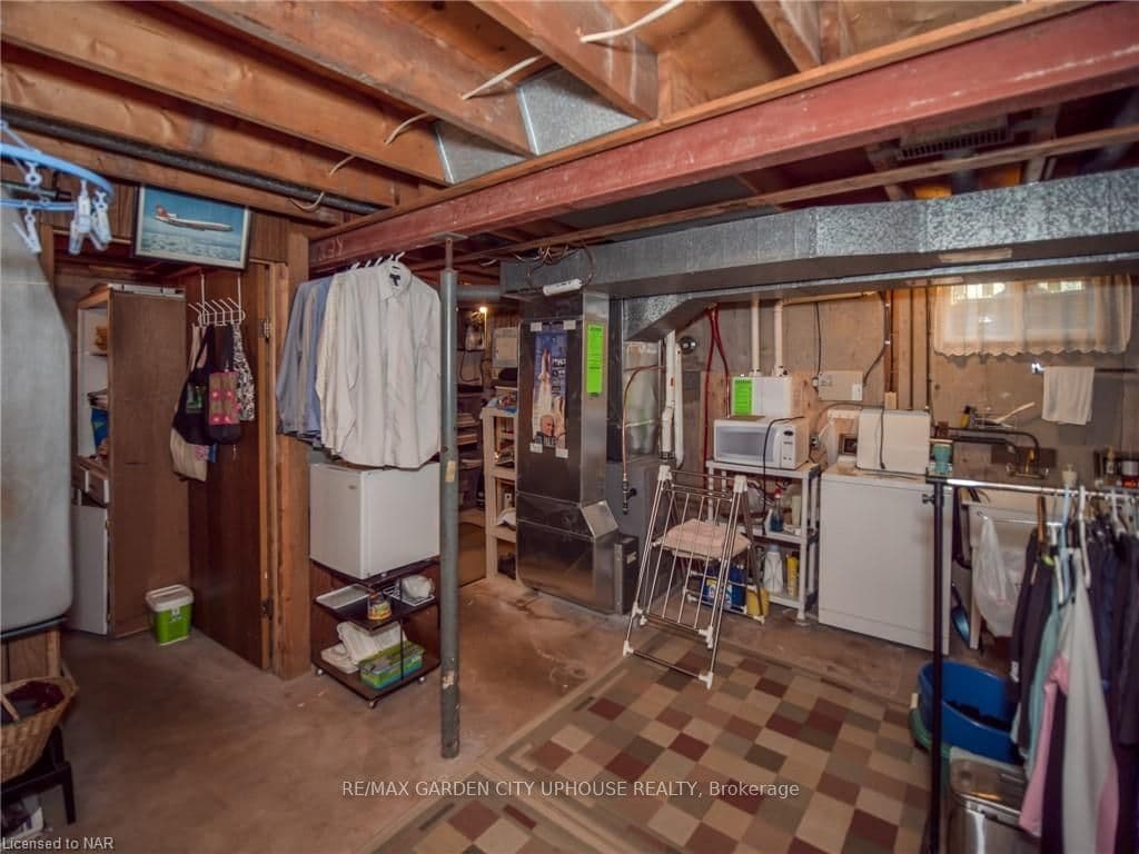 20 TRACEY Road photo 18