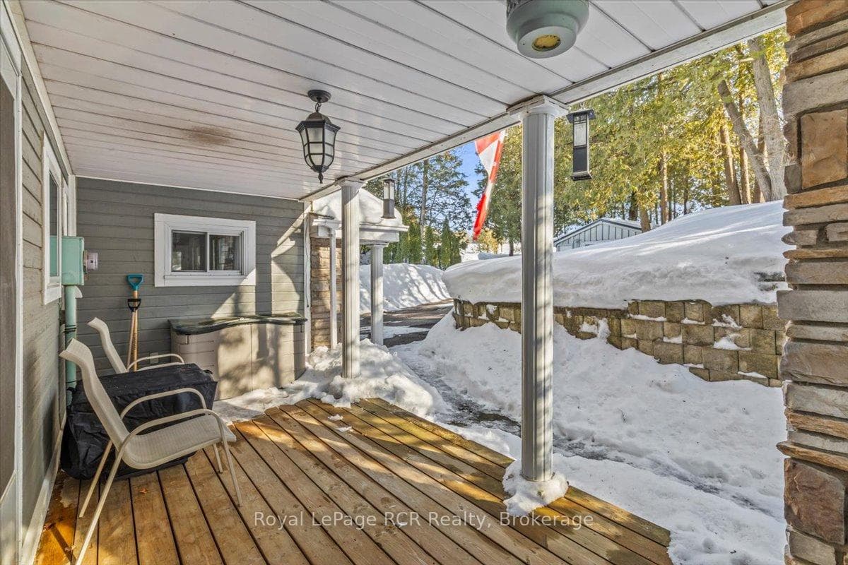 119 Kingston Drive photo 4