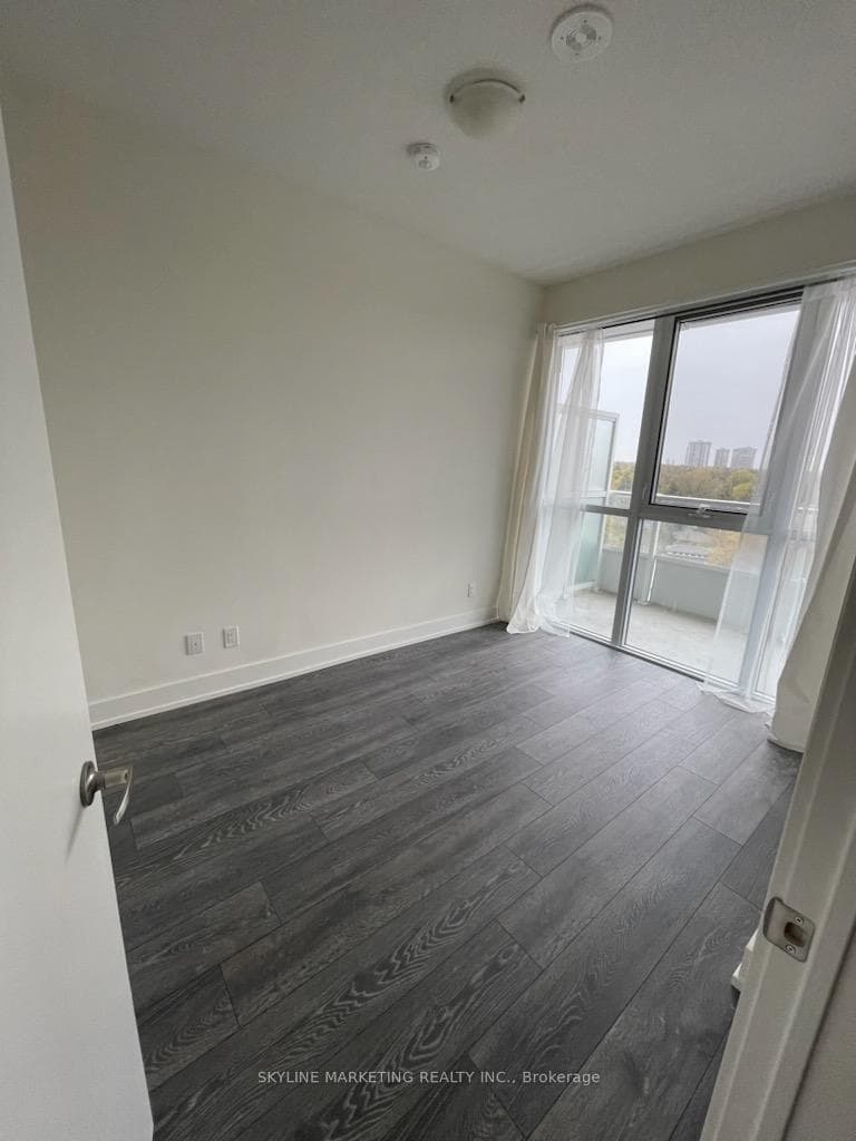 180 Fairview Mall Drive Unit 708 photo 9