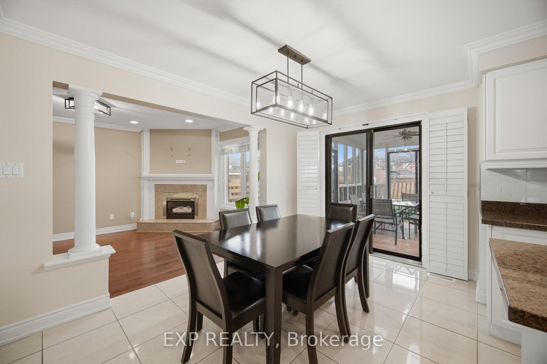 8912 Martin Grove Road photo 15
