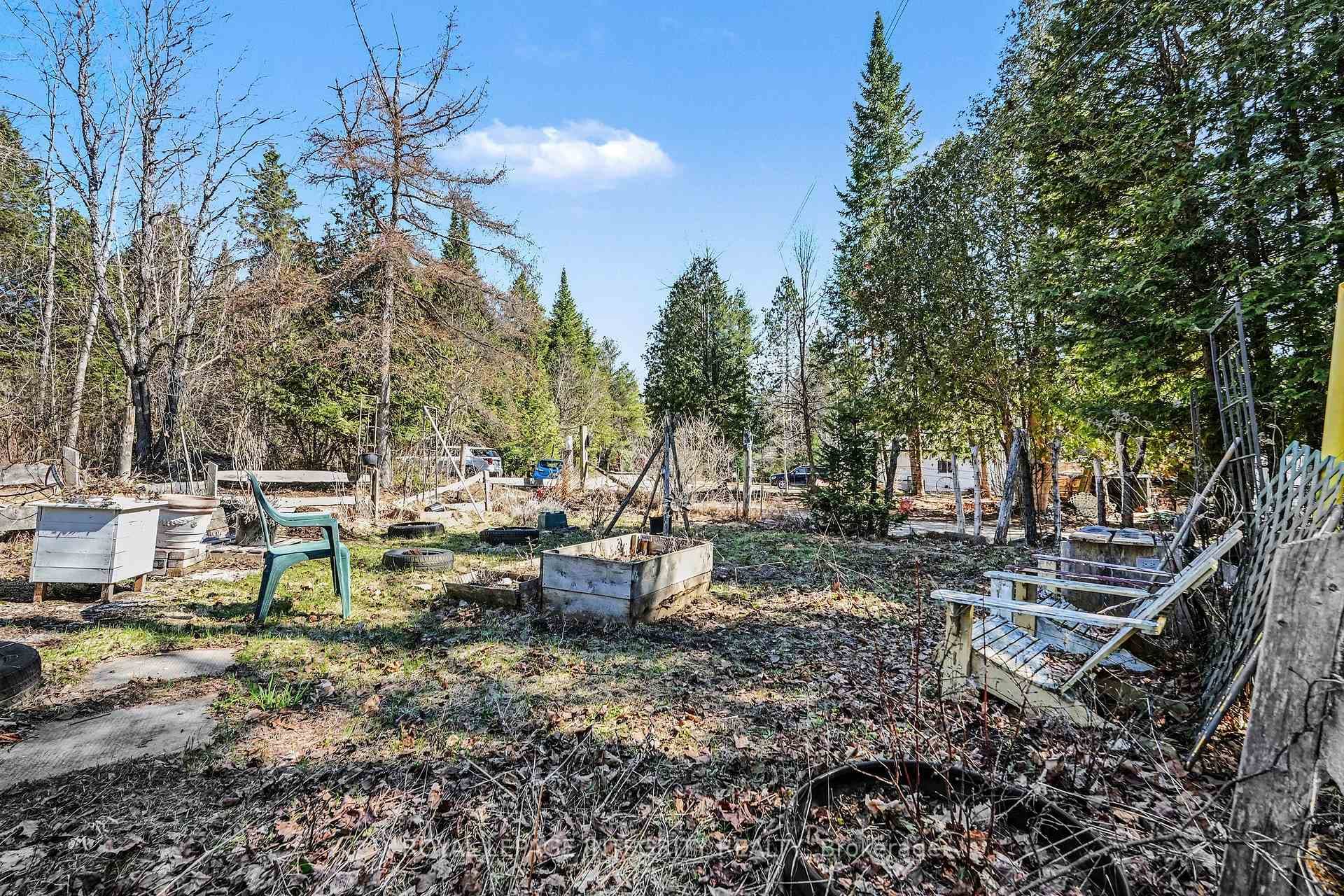 176 Clyde Lane photo 32