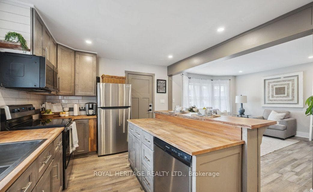1143 Cedar Street photo 7
