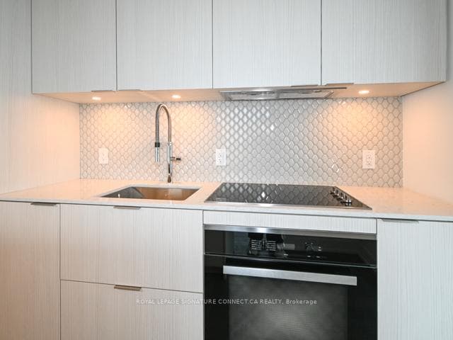 15 Lower Jarvis Street Unit 4105 photo 7
