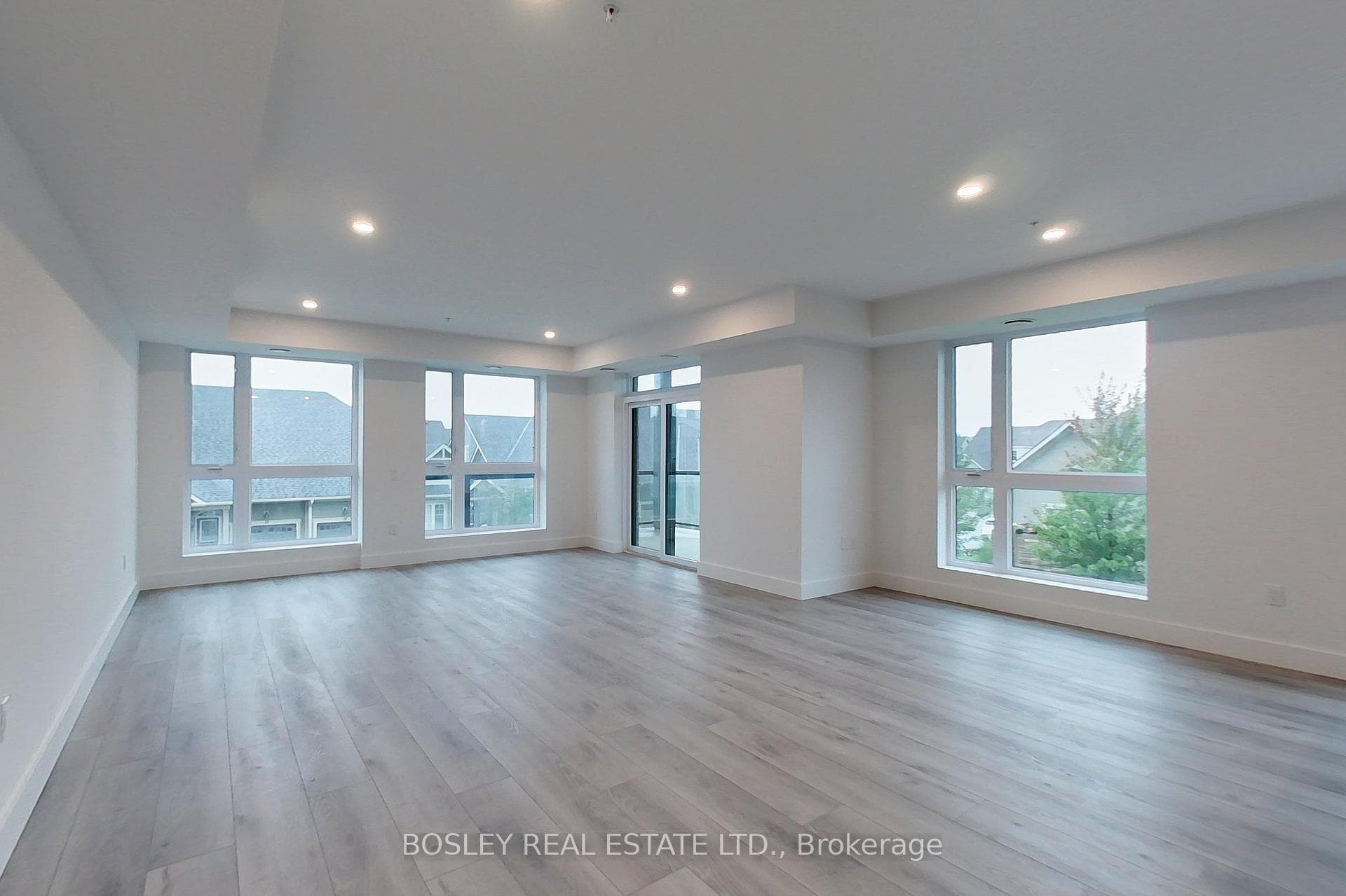 4 Kimberly Lane Unit 209 photo 15