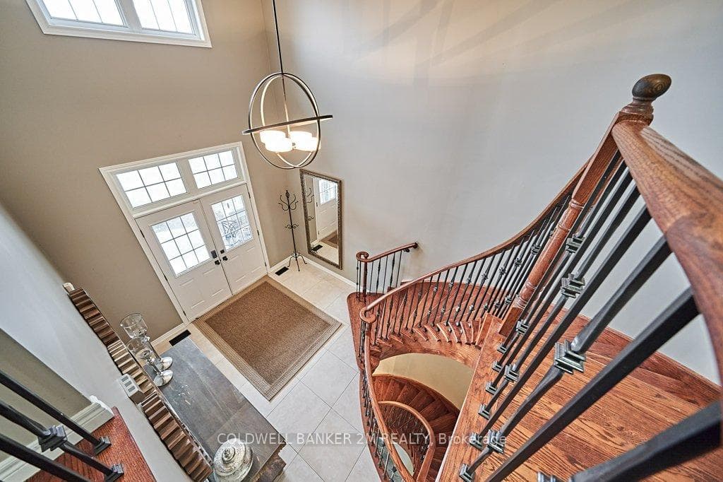 46 Bridlewood Boulevard photo 29