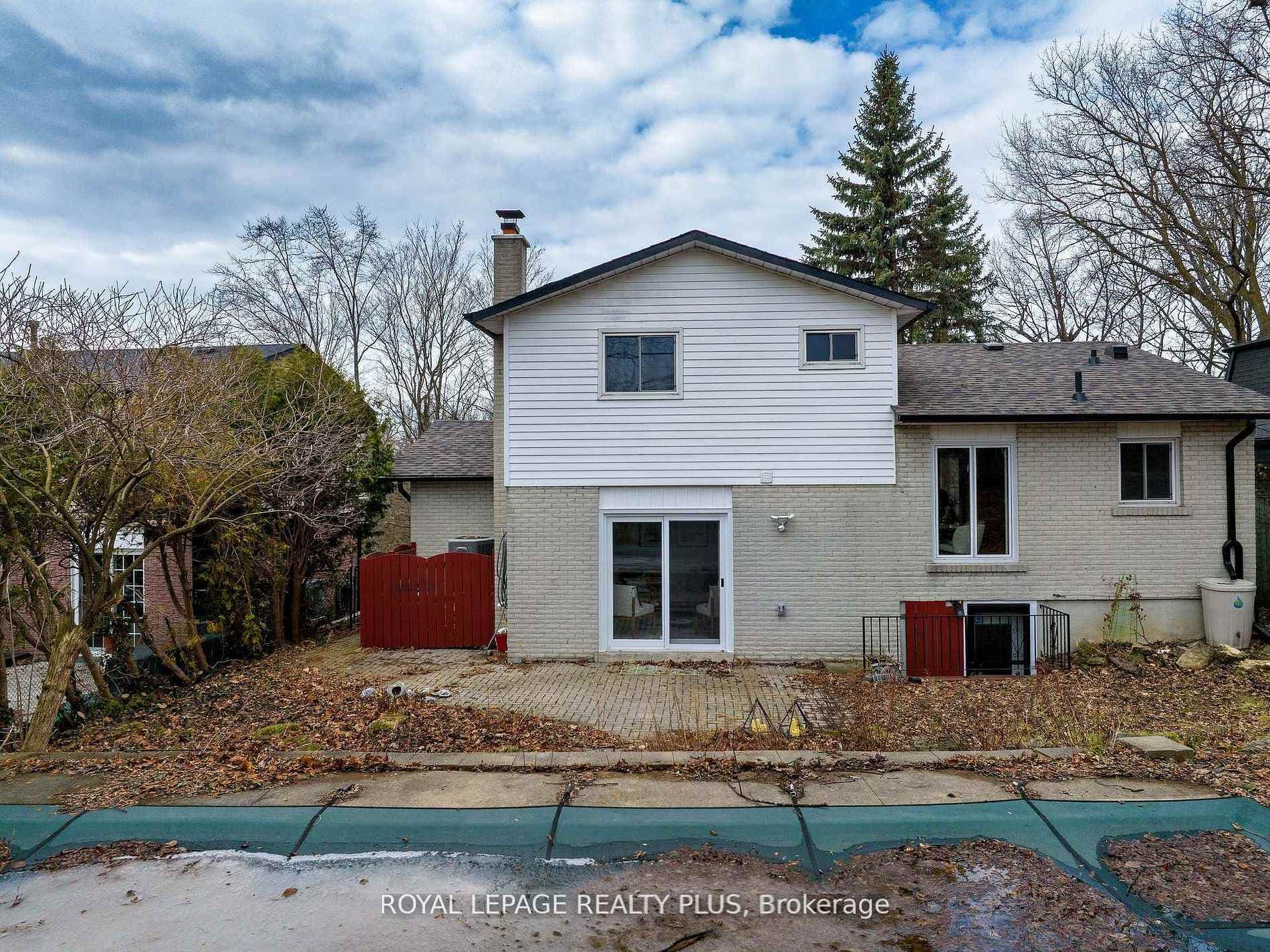 3655 Burnbrae Drive photo 27