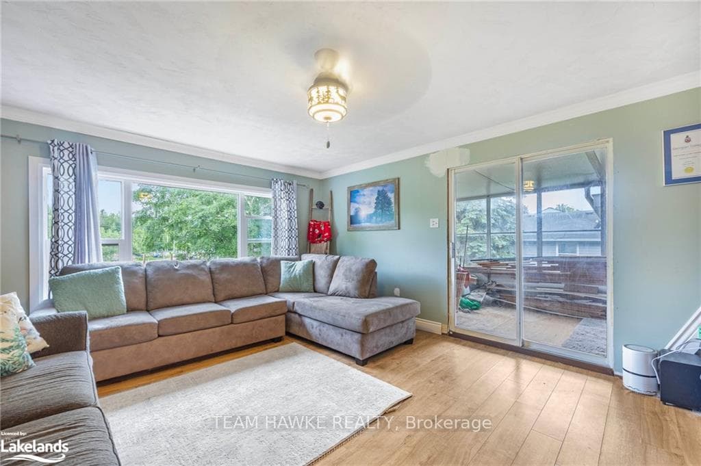 253 Park Street photo 8