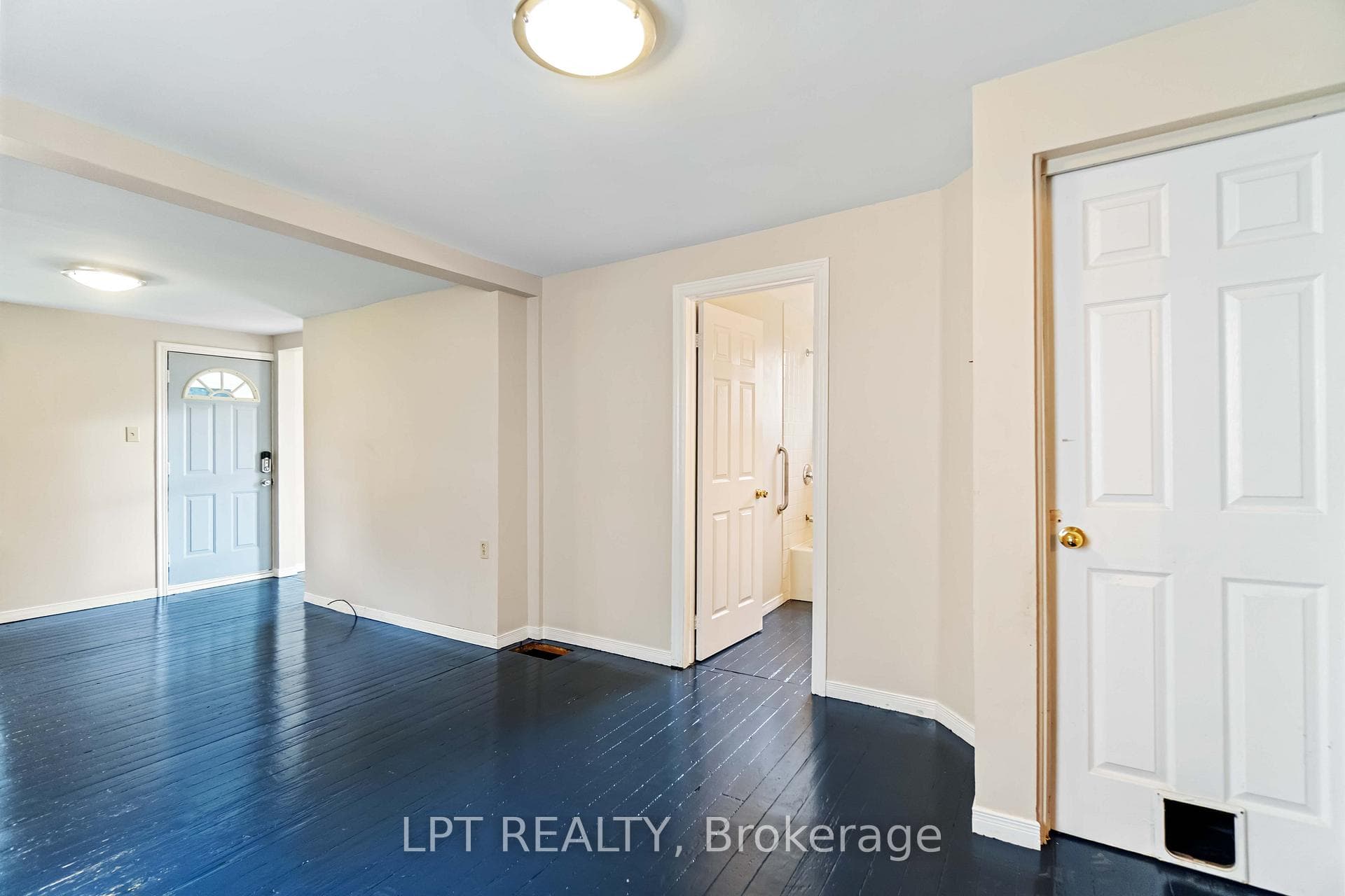 222 Bartholomew Street photo 19