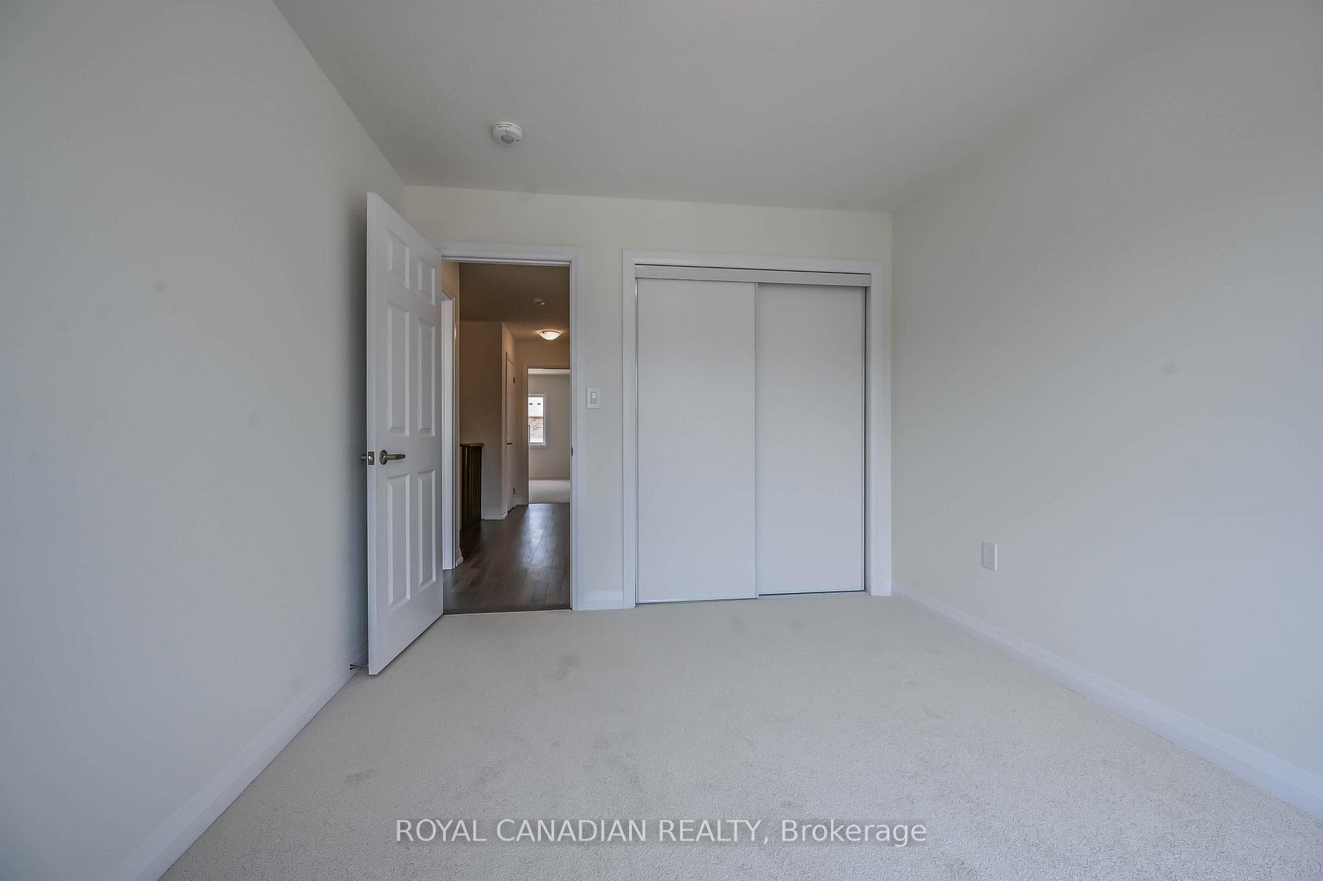 9 Lonsdale Road photo 30