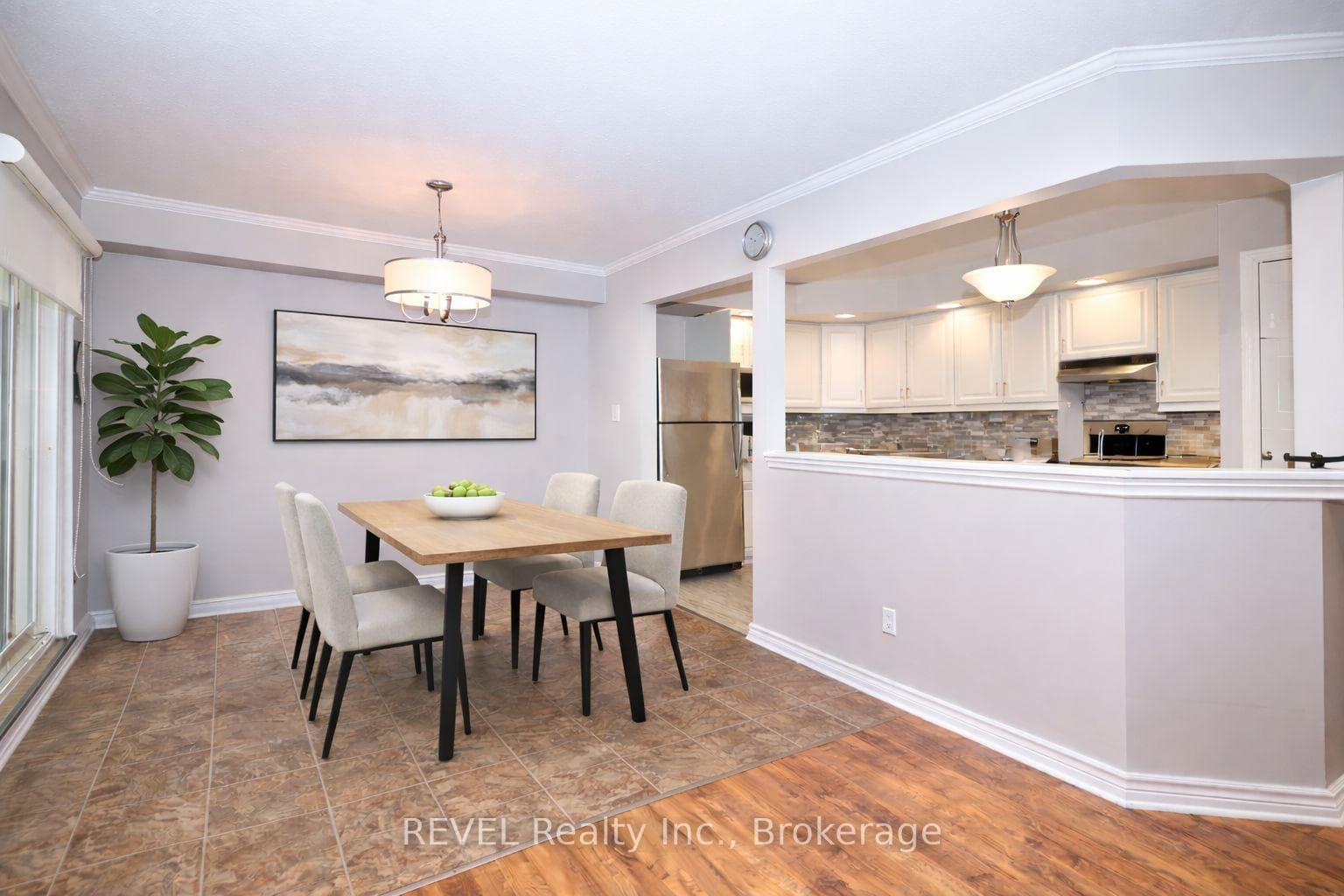 1061 Vansickle Road Unit 106 photo 5
