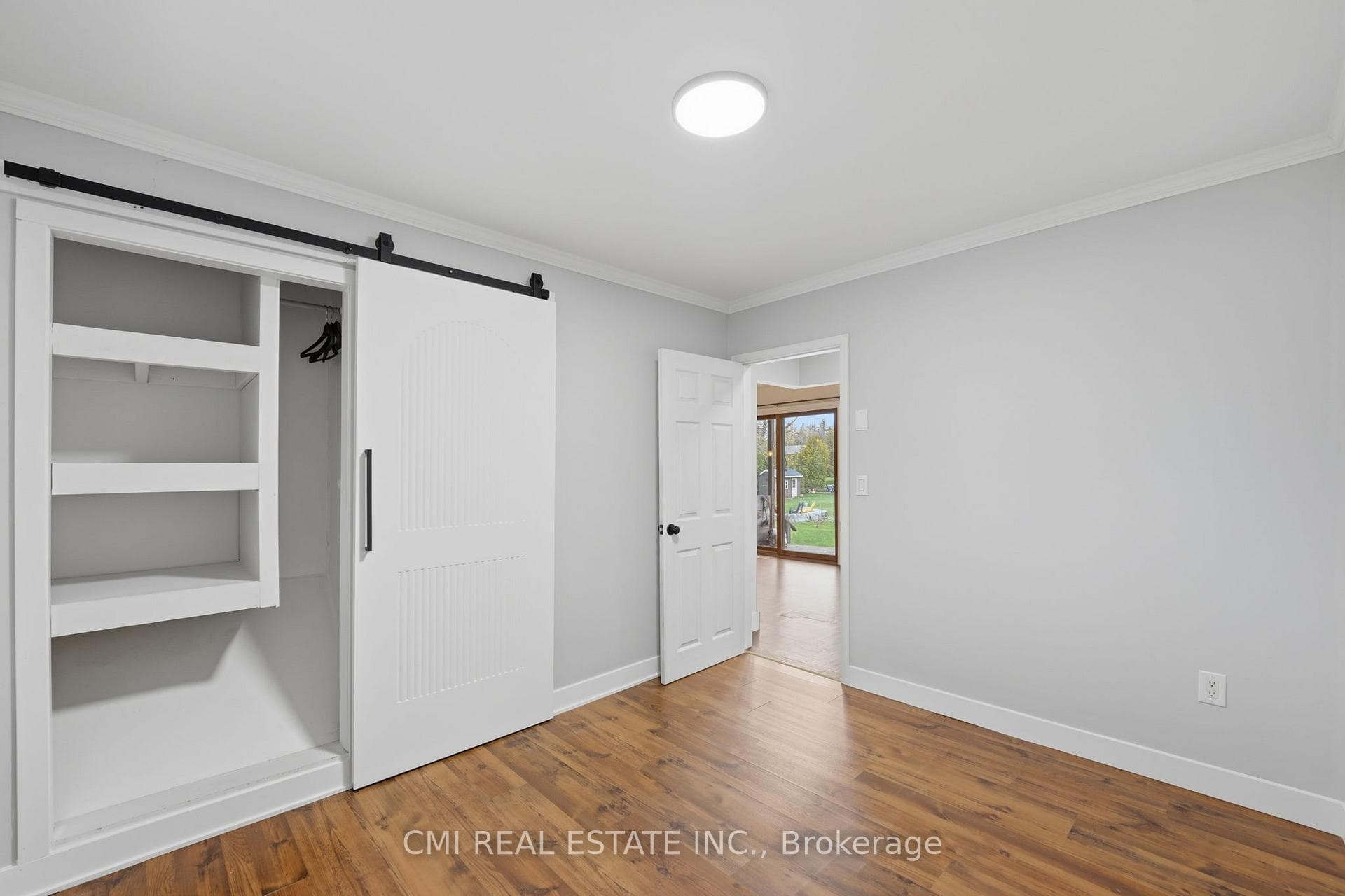 28 River Drive photo 16
