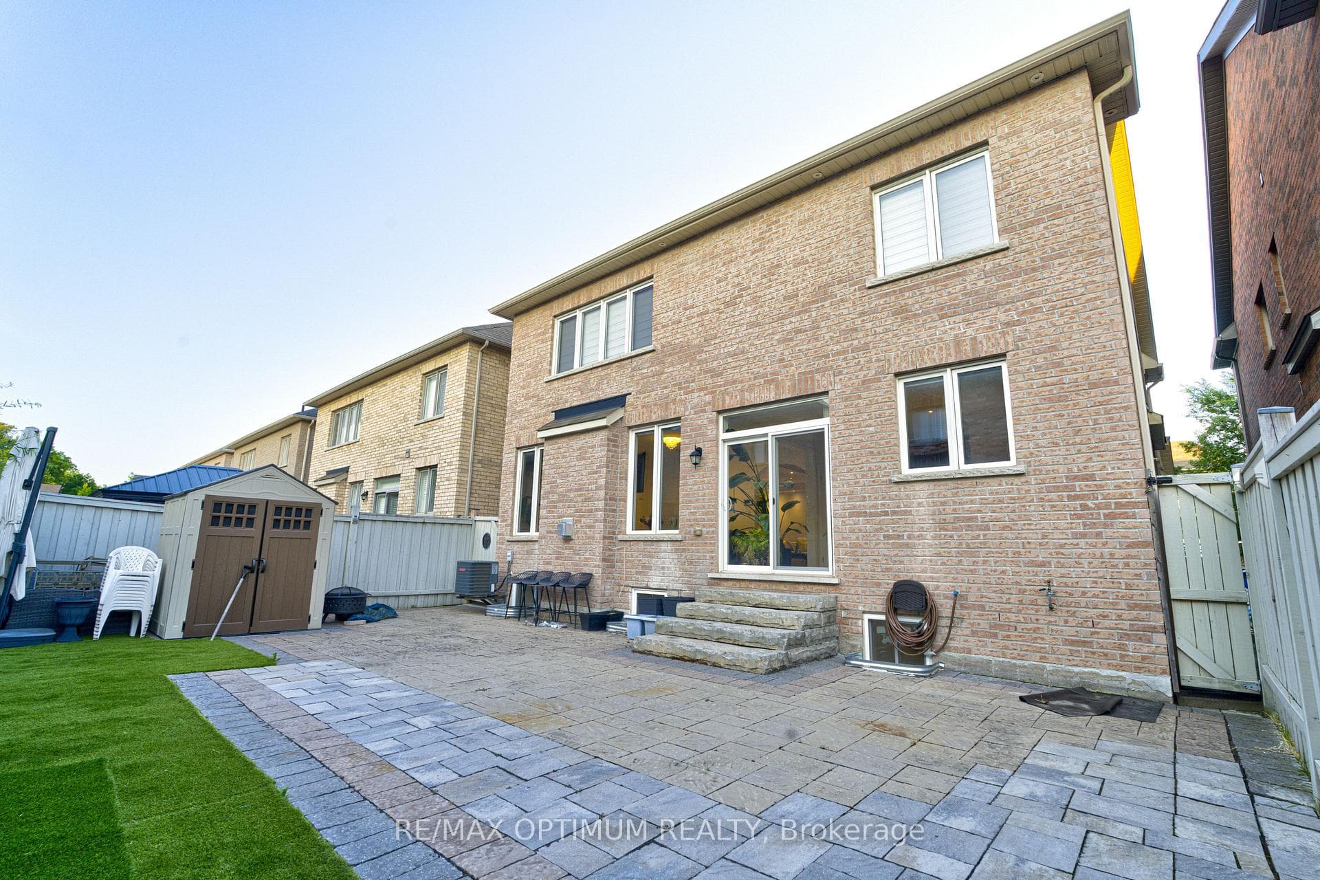 46 Sliprock Crescent photo 49