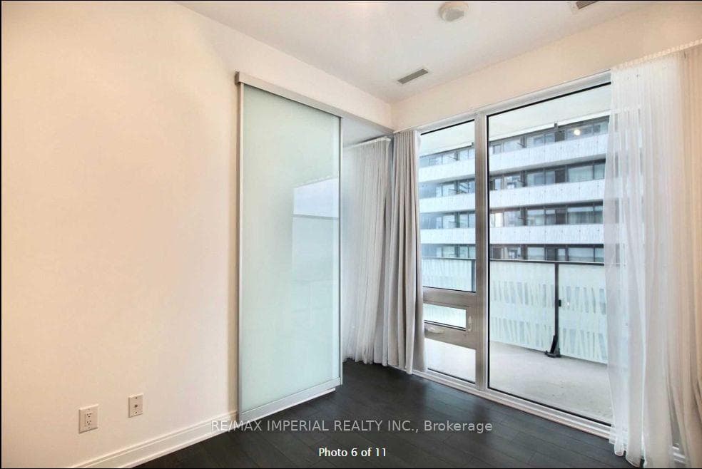 42 Charles Street Unit 2110 photo 4